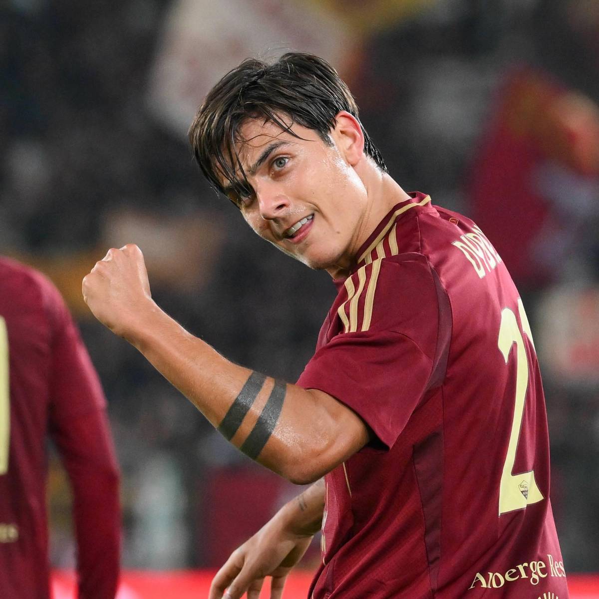 Fichajes: Julián por 500 millones, baja en el Real Madrid y Dybala a la Premier
