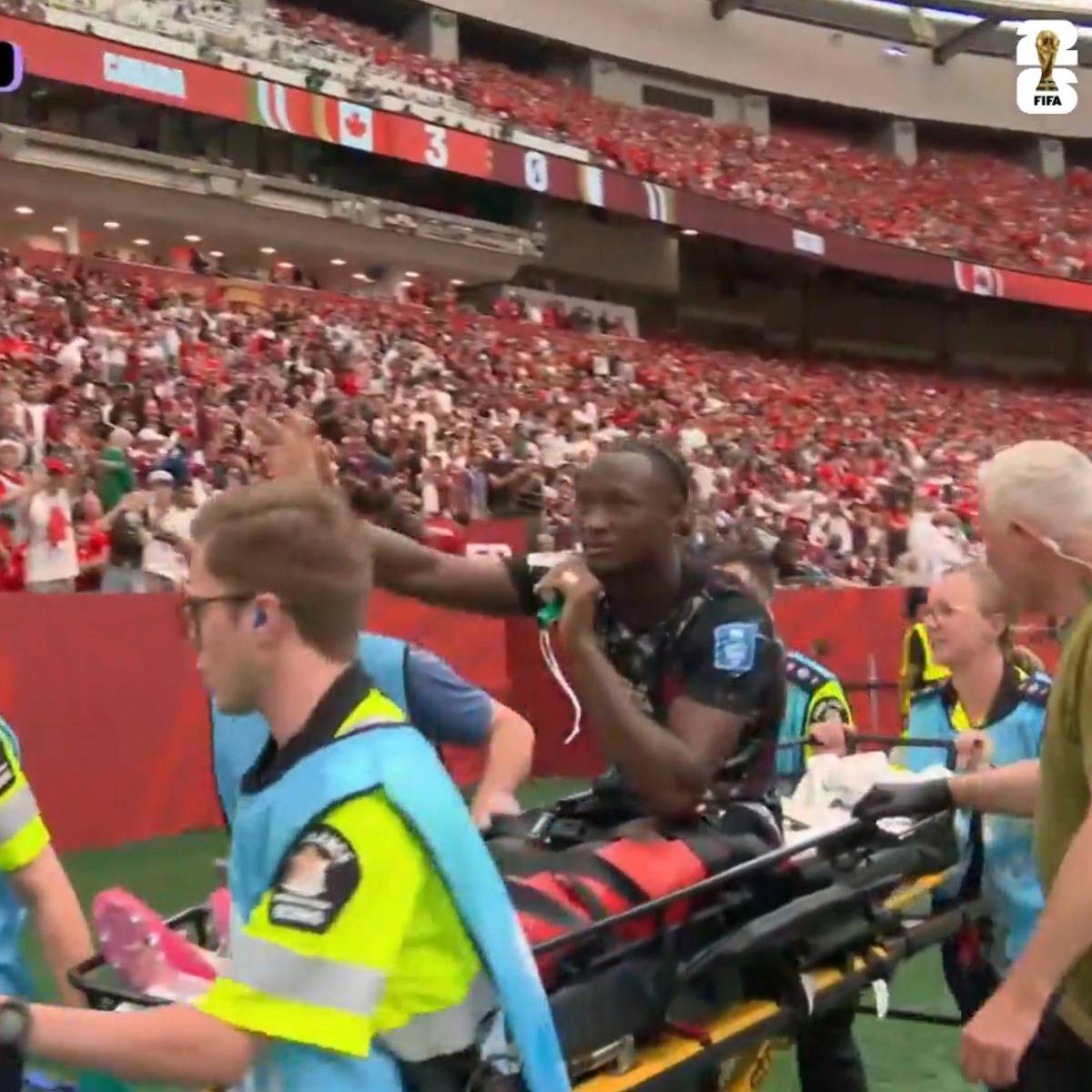 Imágenes sensibles: la escalofriante lesión que sucedió en el Canadá vs. Qatar
