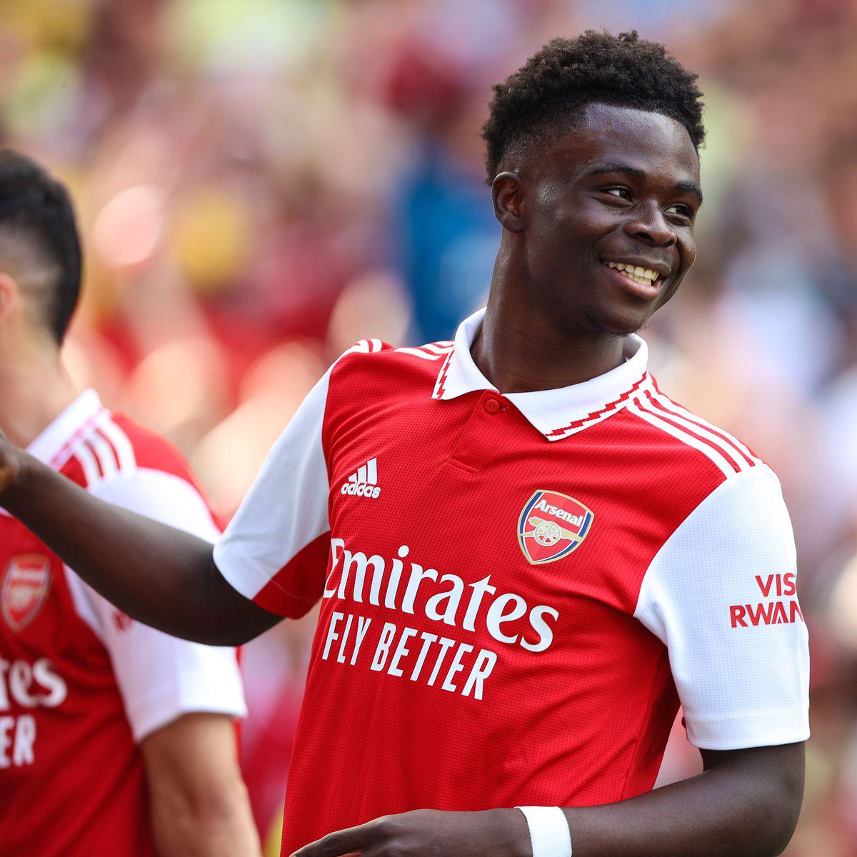 Revolución en el Liverpool: Ocho salidas confirmadas, los tremendos fichajes y el crack que le quitaría al Barcelona