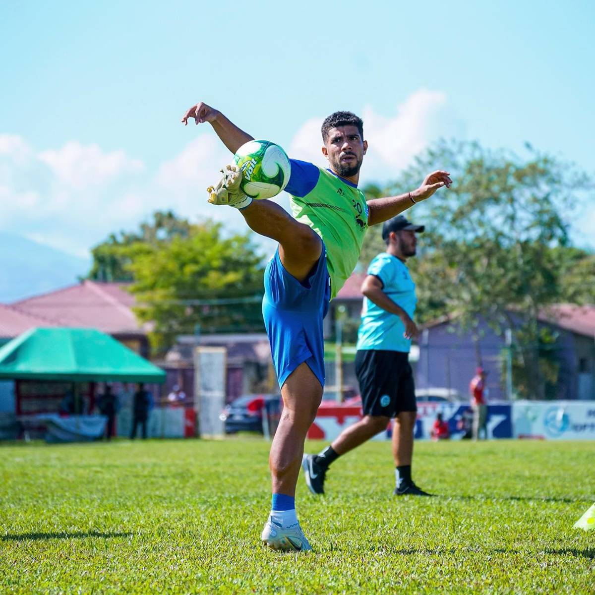 EL MERCADO: Motagua con nuevo fichaje, Marlon Licona iría a otro grande y el increíble futuro de Luis Garrido