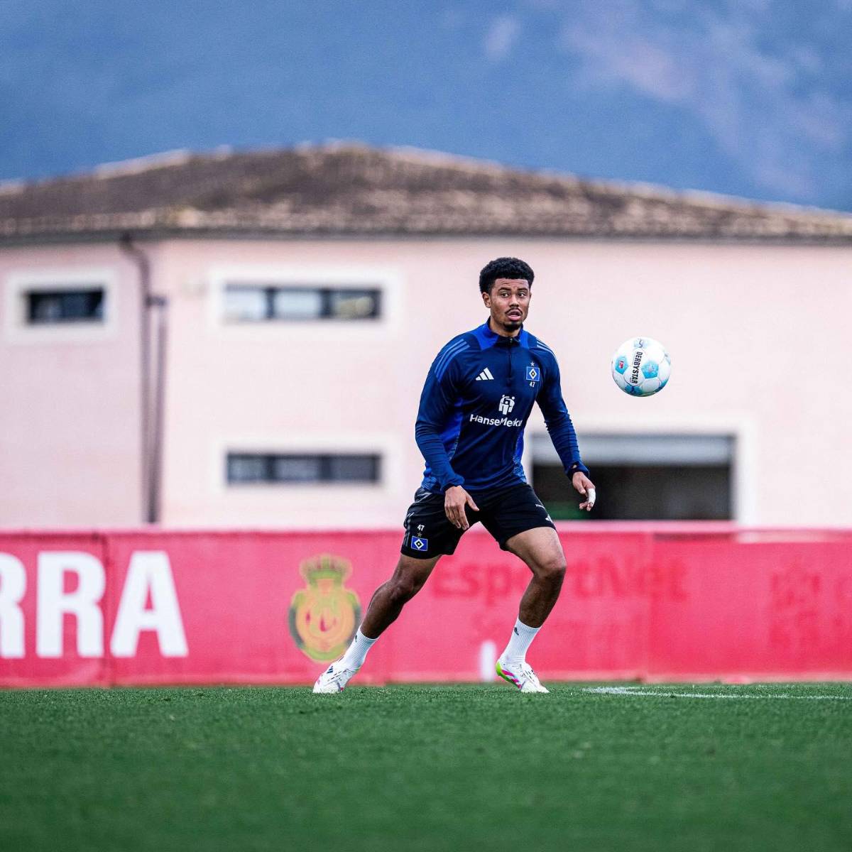 Leonardo Posadas García: jugó con Alemania, tres nacionalidades y dos clubes históricos, la gran novedad de Honduras para Copa Oro 2025