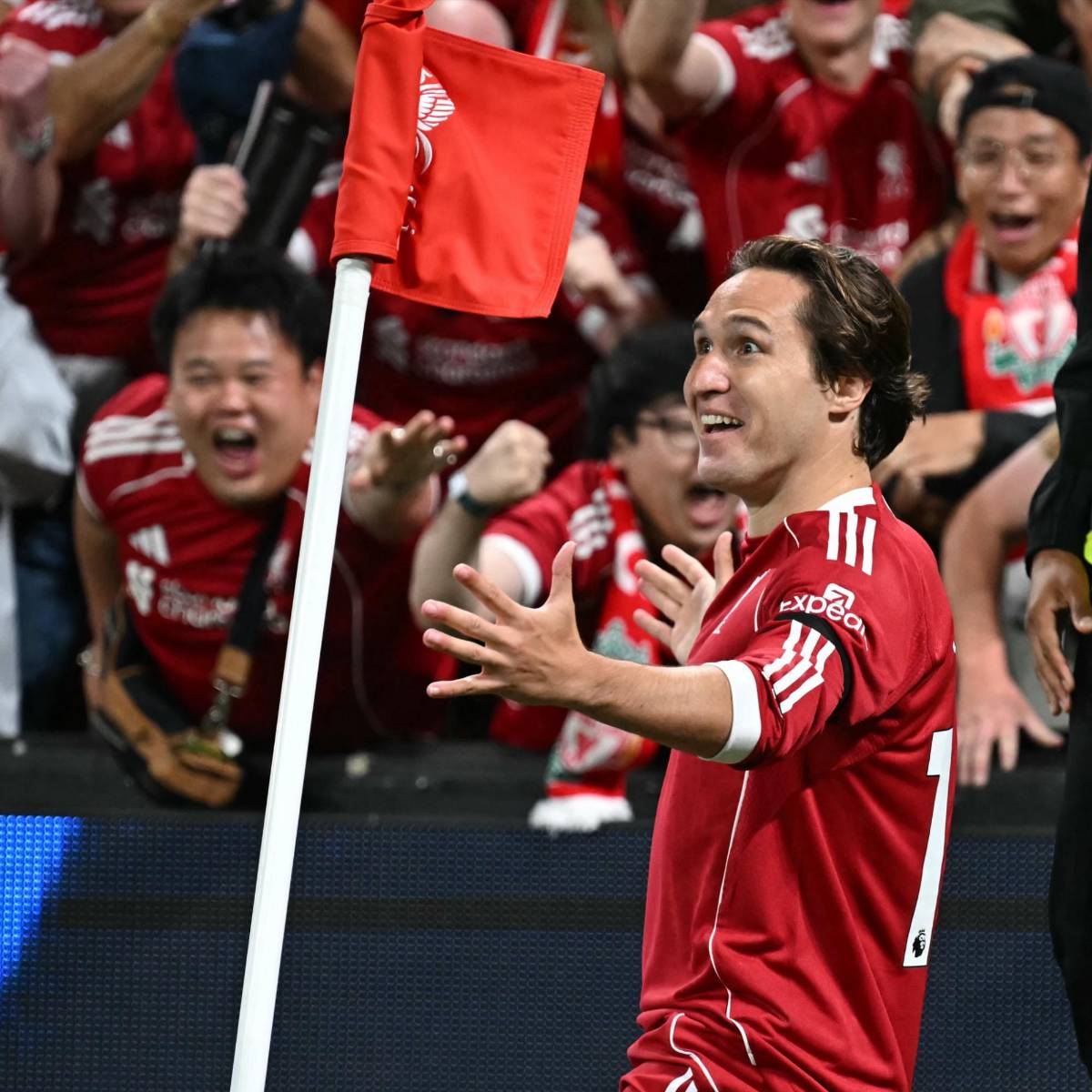 Manchester City anuncia salida y Guardiola se vuelve loco; Flick lo aparta del Barcelona y renovación en el Real Madrid