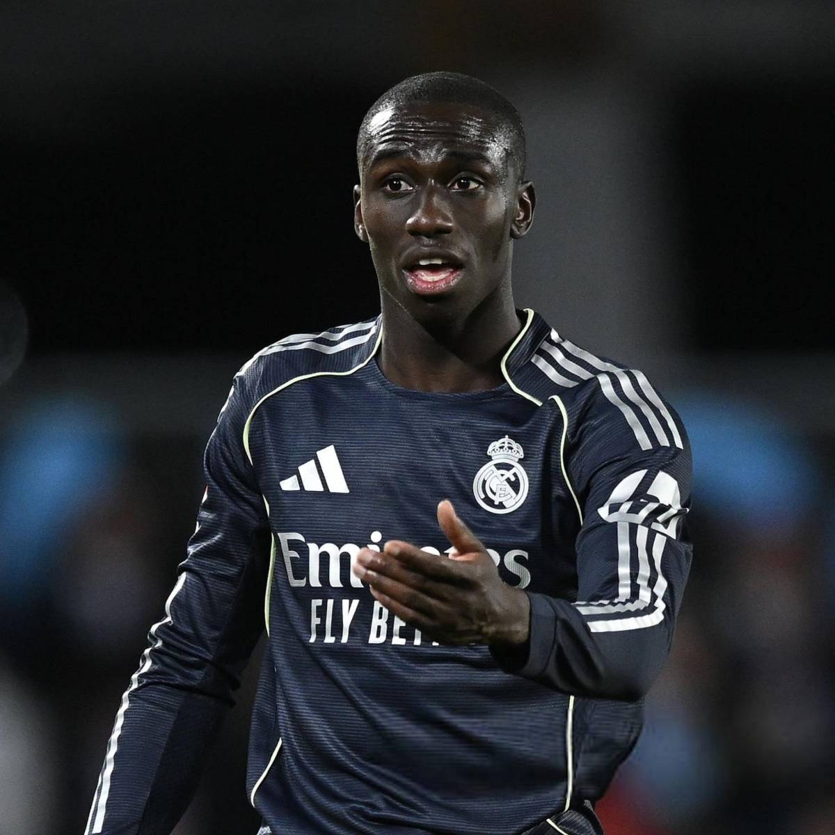 La gran novedad y el sustituto de Tchouameni: la alineación del Real Madrid para remontar ante Bayern Múnich en Champions League