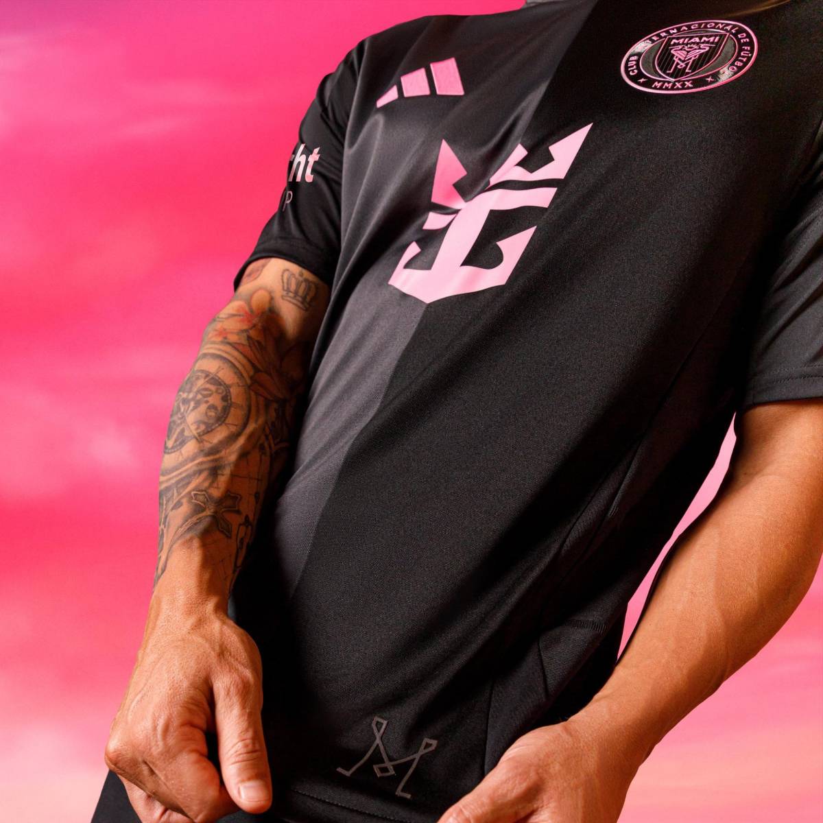 Messi presenta la nueva camisa oficial del Inter Miami para la temporada 2025 de la MLS; revelan su gran significado