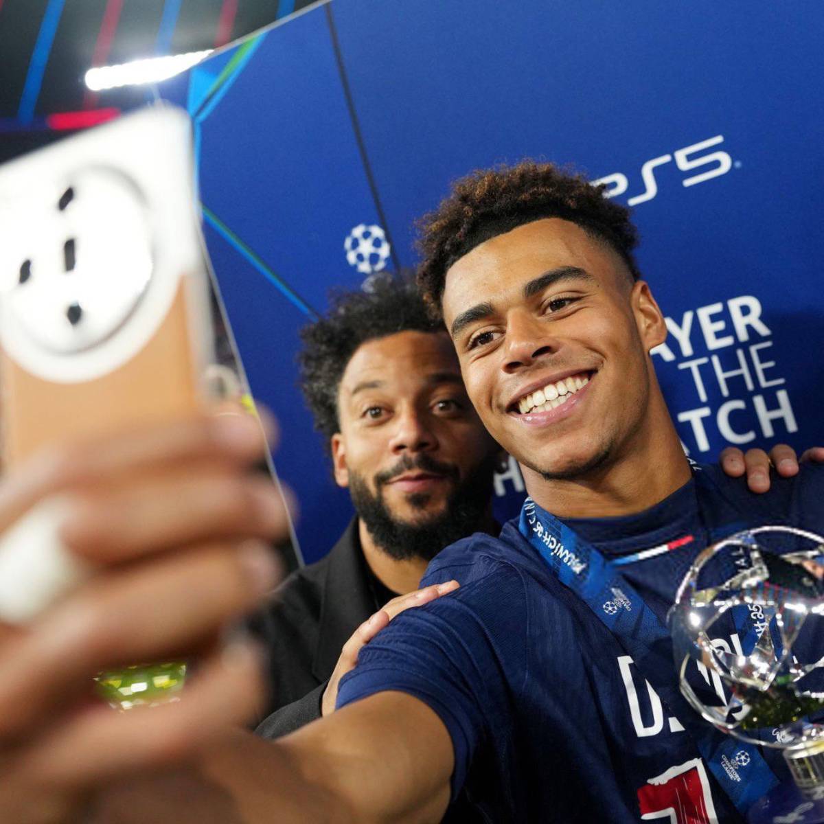 Marcelo le hizo una promesa a Doué tras ganar la Champions... ¡y Neymar la cumple después!