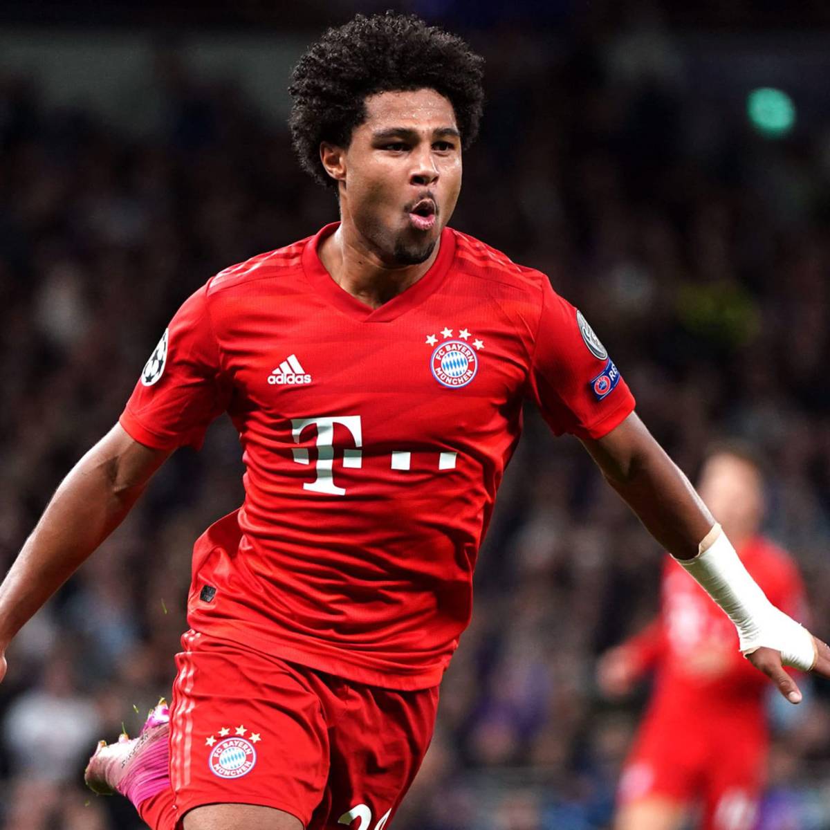 Mercado: Barcelona cierra fichaje millonario, los dos refuerzos del PSG y Man. United confirma el futuro de Cristiano Ronaldo