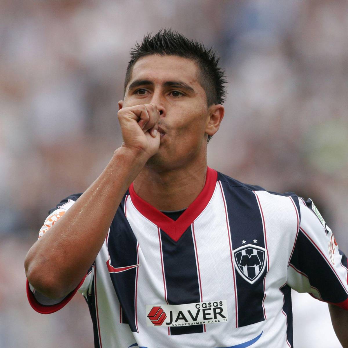 Fue campeón en México y revela la rara enfermedad que deterioró su rostro: Me diagnosticaron...