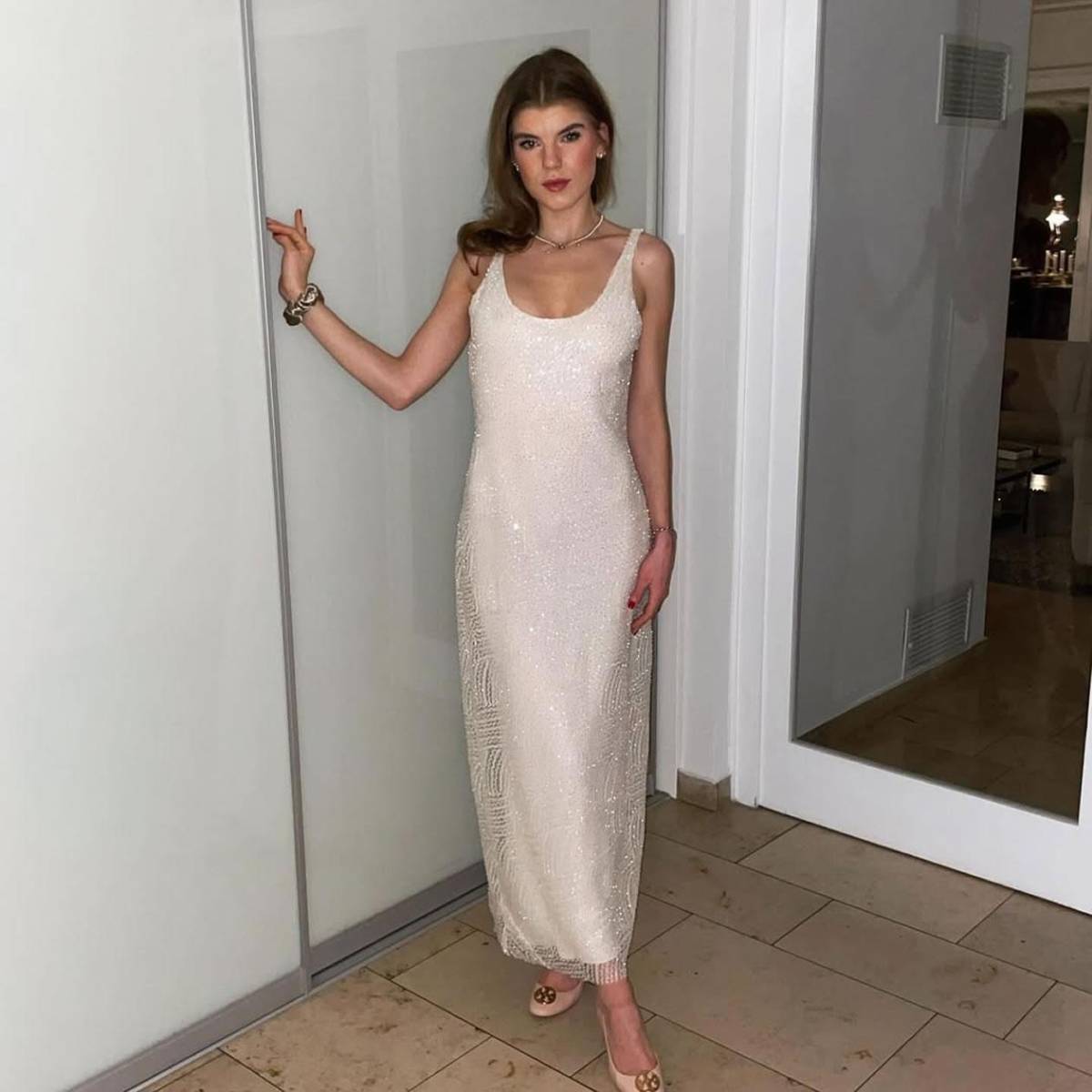 Campeón del mundo impacta con su nueva novia que es 38 años menor; se ha divorciado en cinco ocasiones