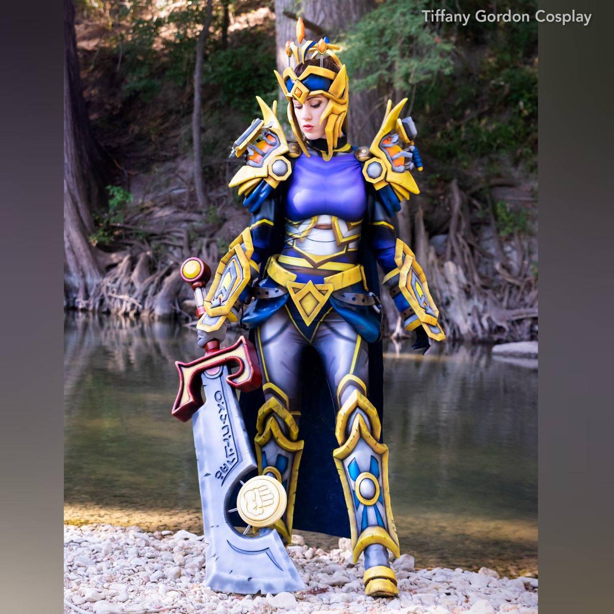 Esta cosplayer experta en armaduras tiene el nivel de un herrero maestro; muestra tutoriales en YouTube