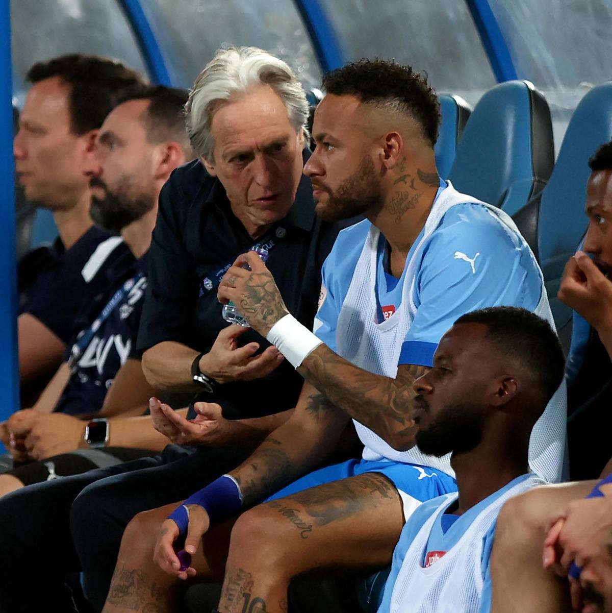 Barcelona toma firme decisión con Xavi y la bomba de Benzema; revelaron dónde jugará Kylian Mbappé