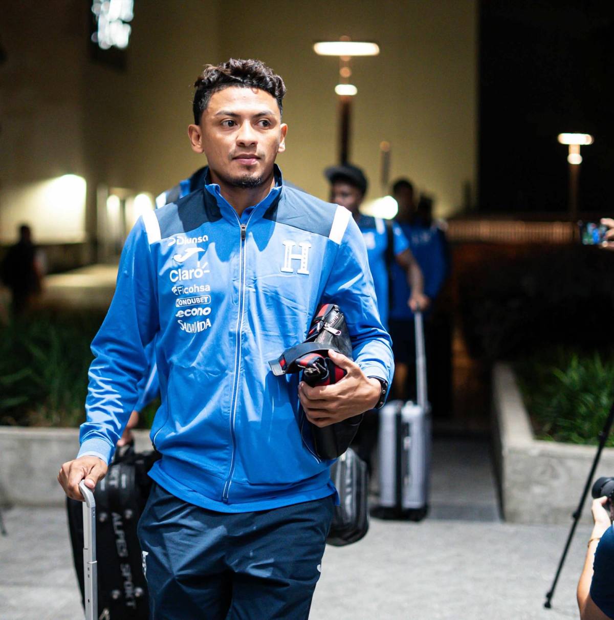 ¡Una exmiss y un terror de México recibieron a la Selección! Honduras, golpeada tras perder contra Canadá, se instaló en Houston