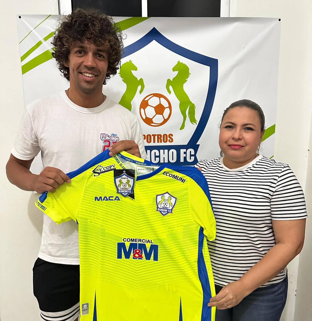 ¡Seleccionados en países de Concacaf! 17 Futbolistas que jugarán por primera vez en la Liga Nacional de Honduras