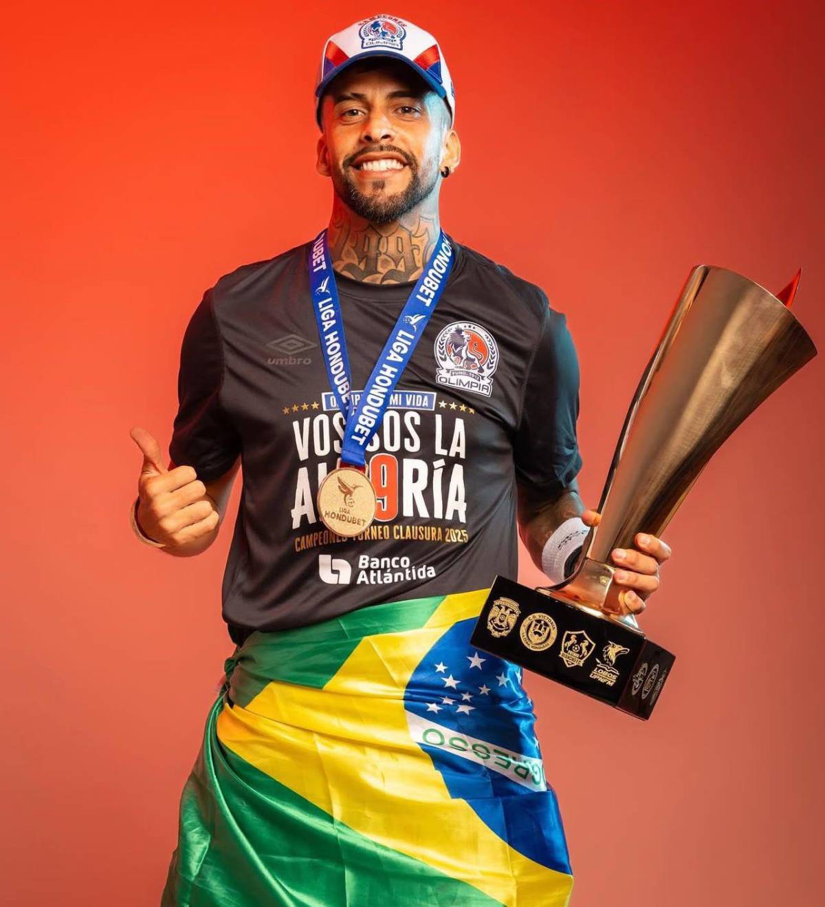 FICHAJES: Motagua va por goleador, Parrillas One anuncia DT argentino, Policía Nacional ficha y Gabriel Araújo es noticia