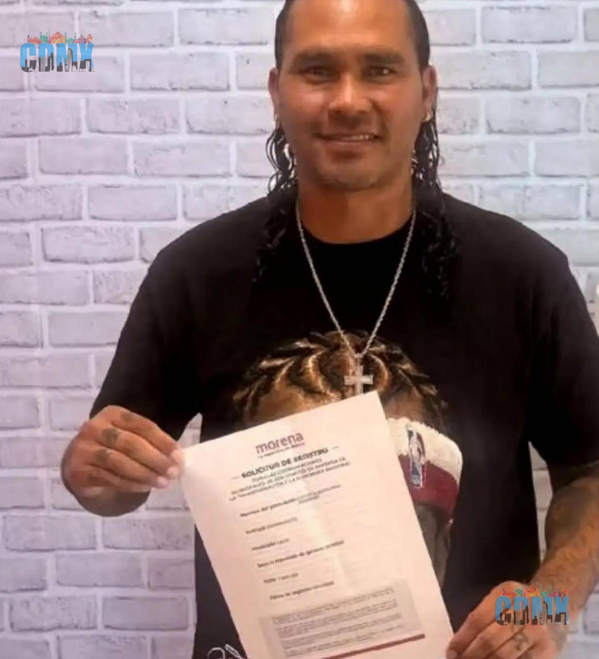 Gullit Peña impacta a todos con su nueva faceta tras dejar el alcohol: ya firmó