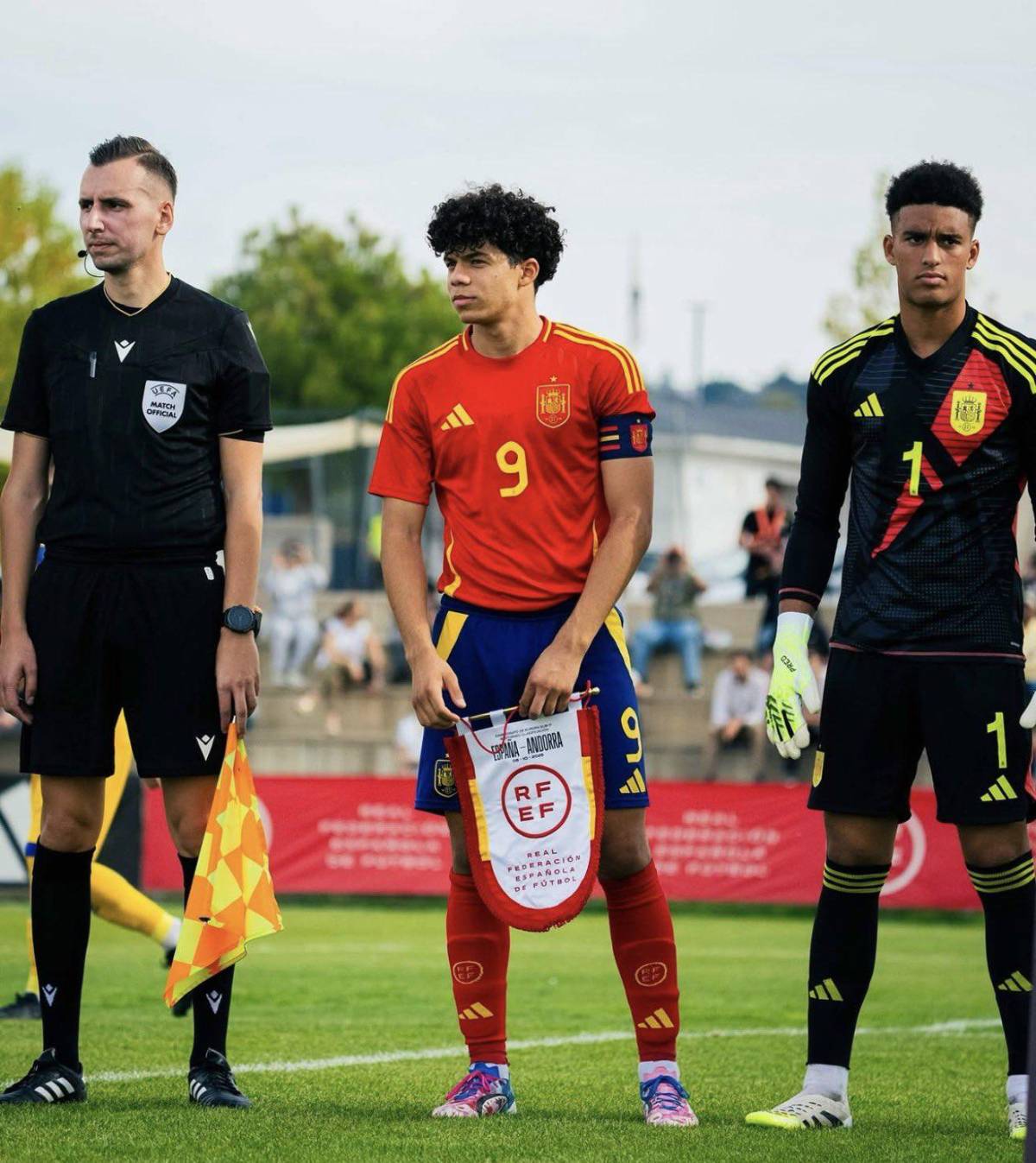 Hijo de Marcelo firma su primer contrato: dos campeonas del mundo se lo pelean y la decisión de Álvaro Arbeloa