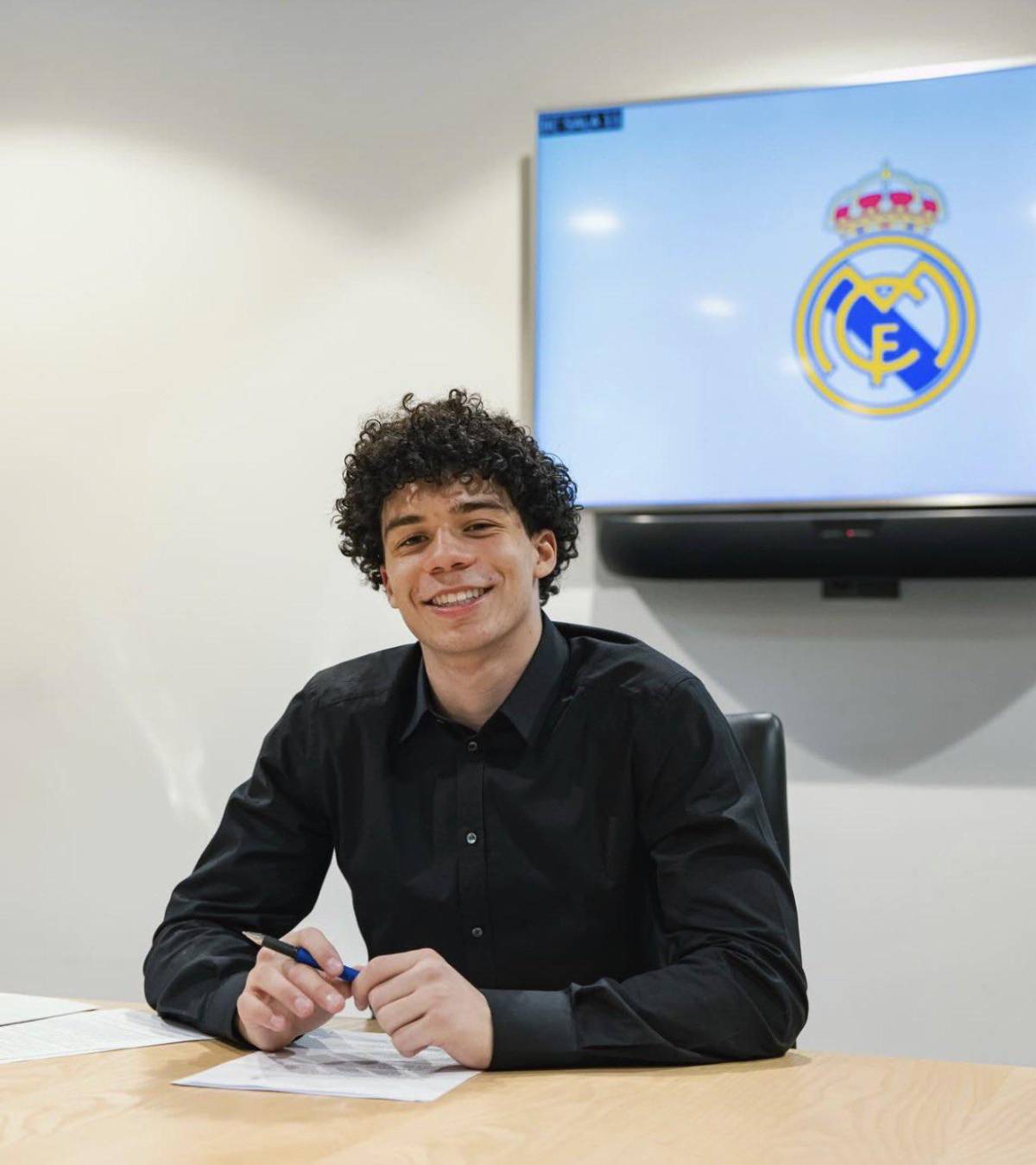Hijo de Marcelo firma su primer contrato: dos campeonas del mundo se lo pelean y la decisión de Álvaro Arbeloa