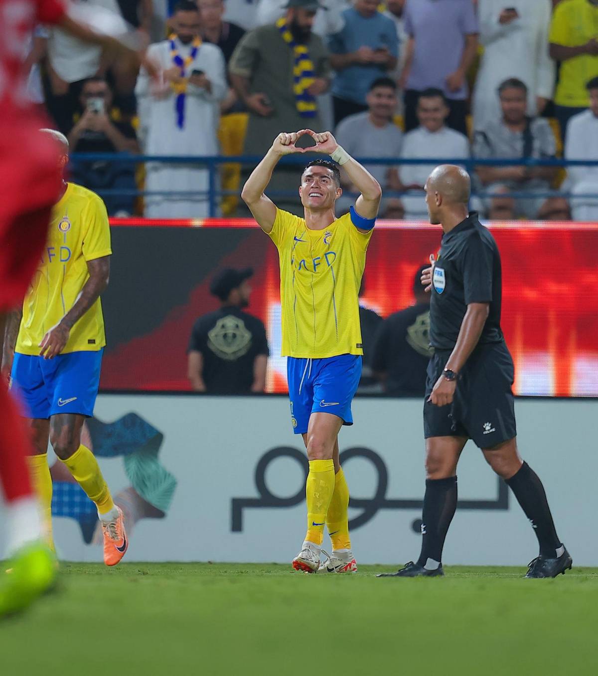 Sin palabras: Cristiano Ronaldo firmó dos golazos para Al Nassr y Georgina enamora en la Champions de Asia