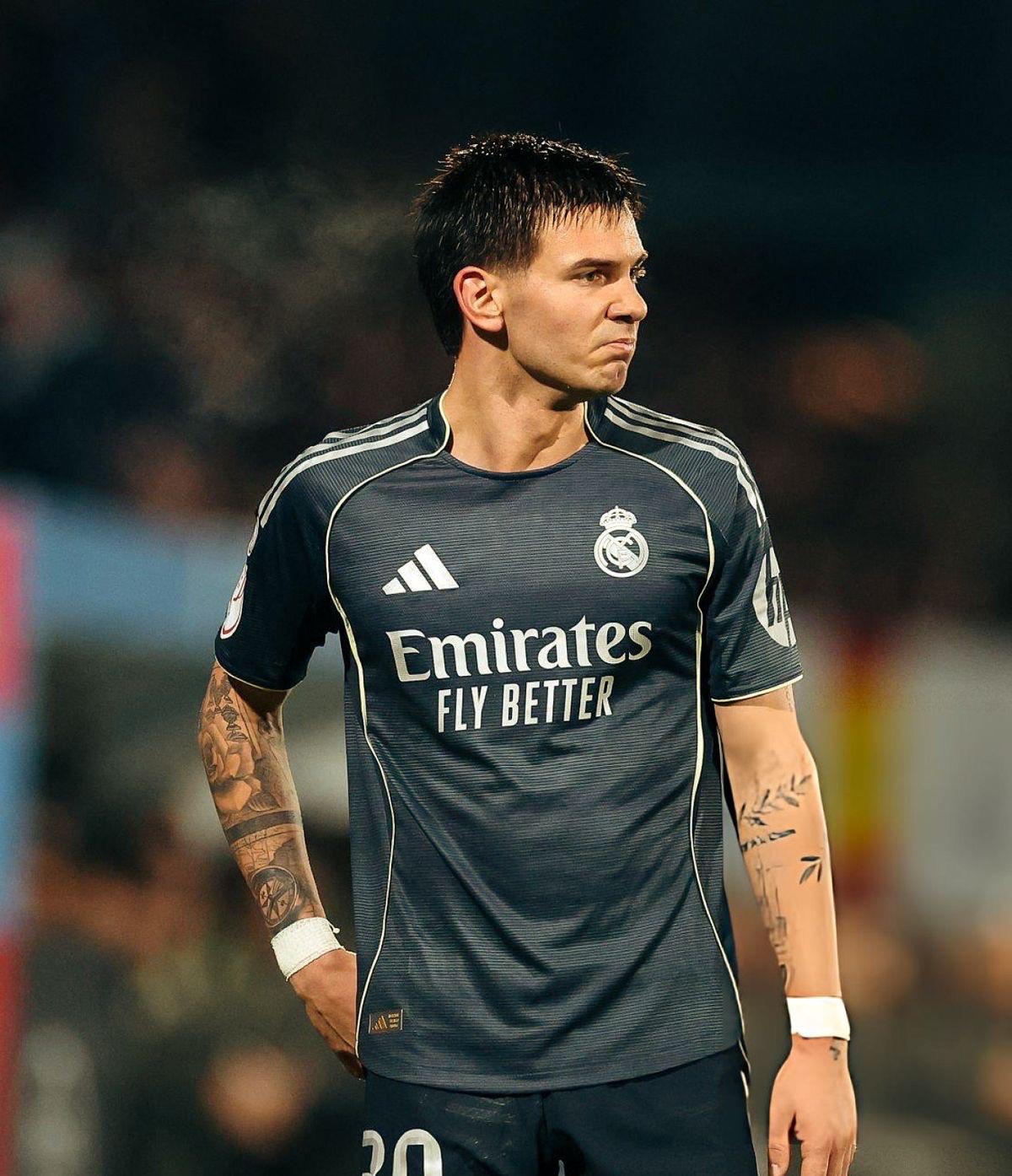 Giro inesperado en el Real Madrid, sorpresivo 9 del Barcelona y Vozinha decide