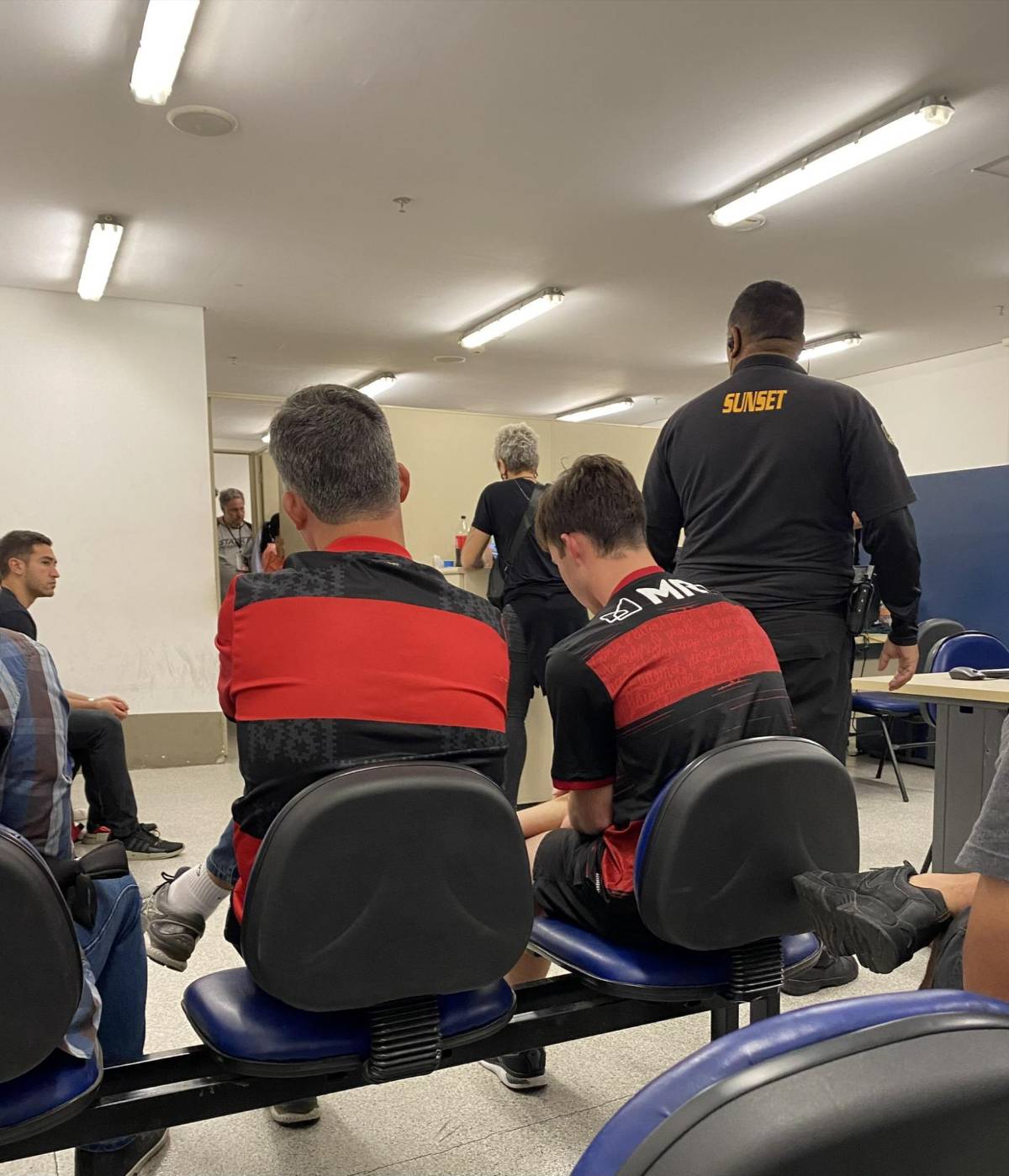 Periodista de ESPN fue acosada en plena transmisión y su agresor termina en la cárcel: el duro relato de lo que sufrió