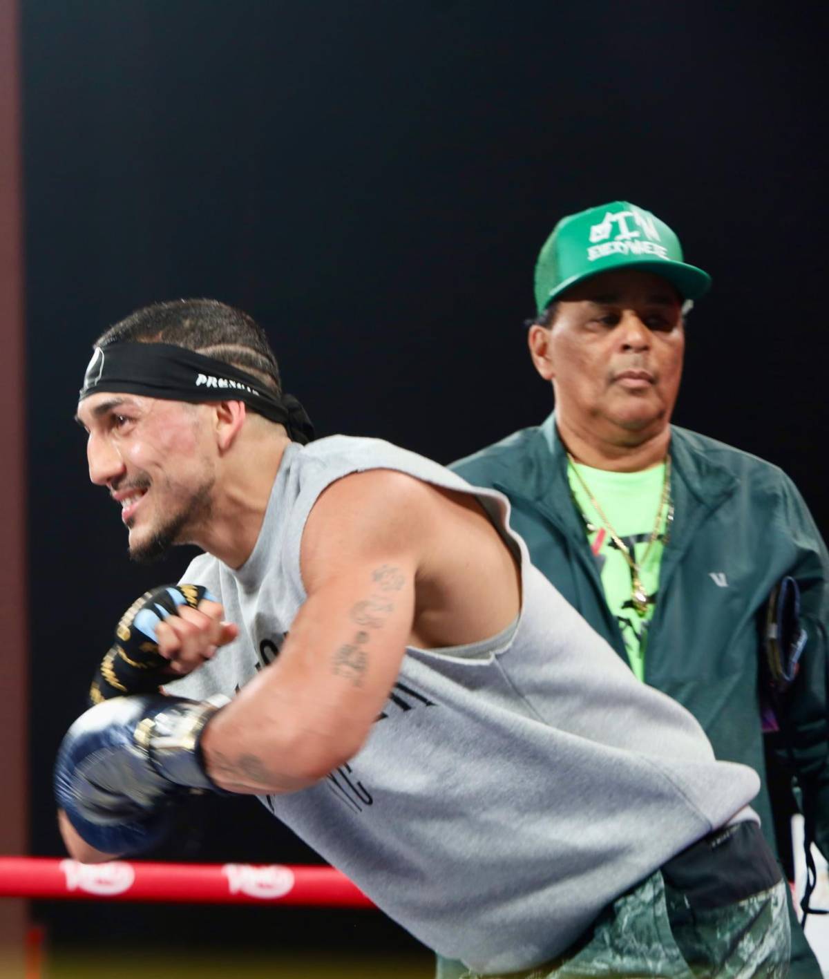 ¡Alta tensión! Teófimo López y Arnold Barboza ni se voltearon a ver en sus entrenos y así reaccionó Mano de Piedra Durán