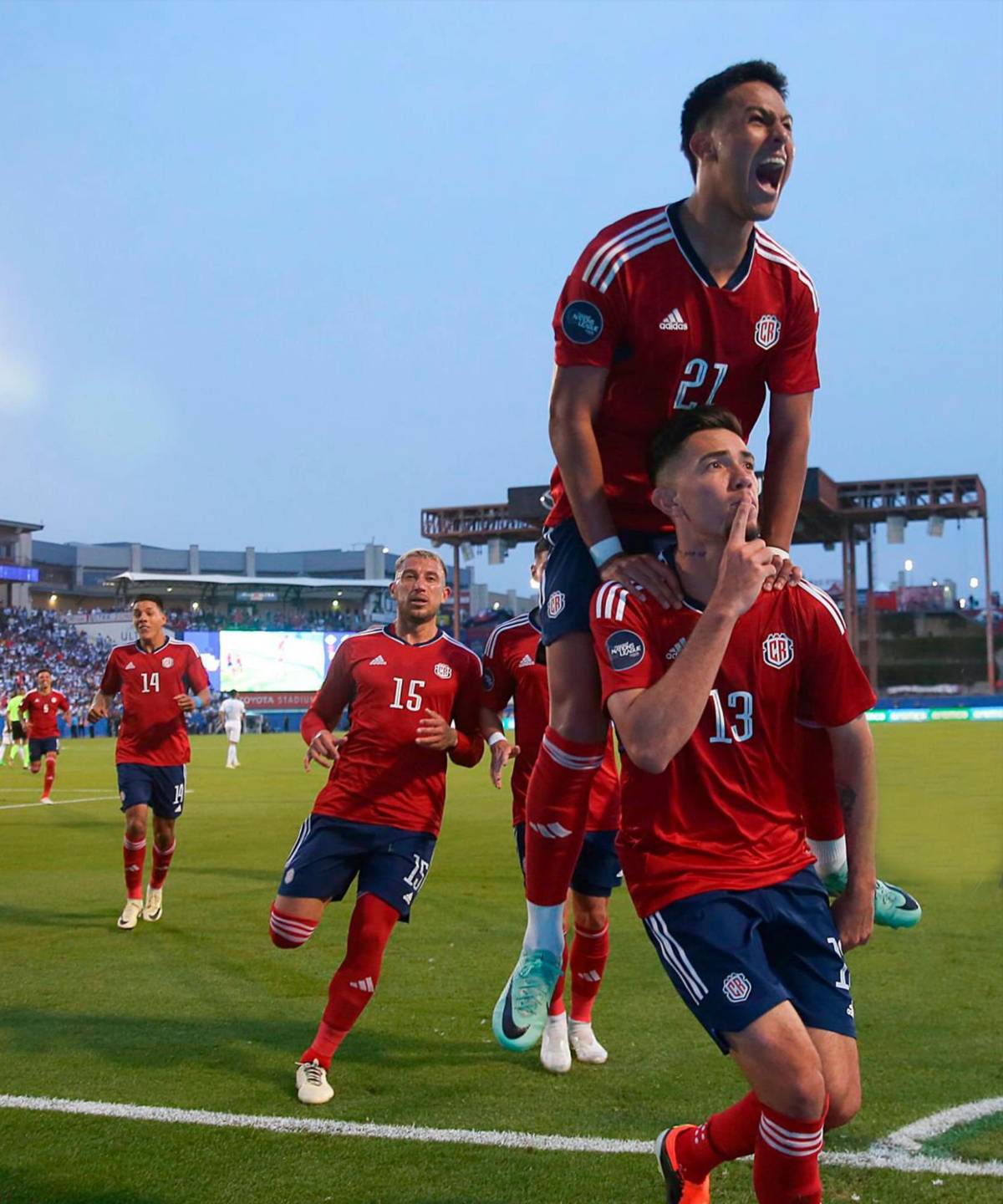 Costa Rica nos mandó a callar y la afición respondió furiosa: indignación e impotencia en Honduras tras dolorosa derrota