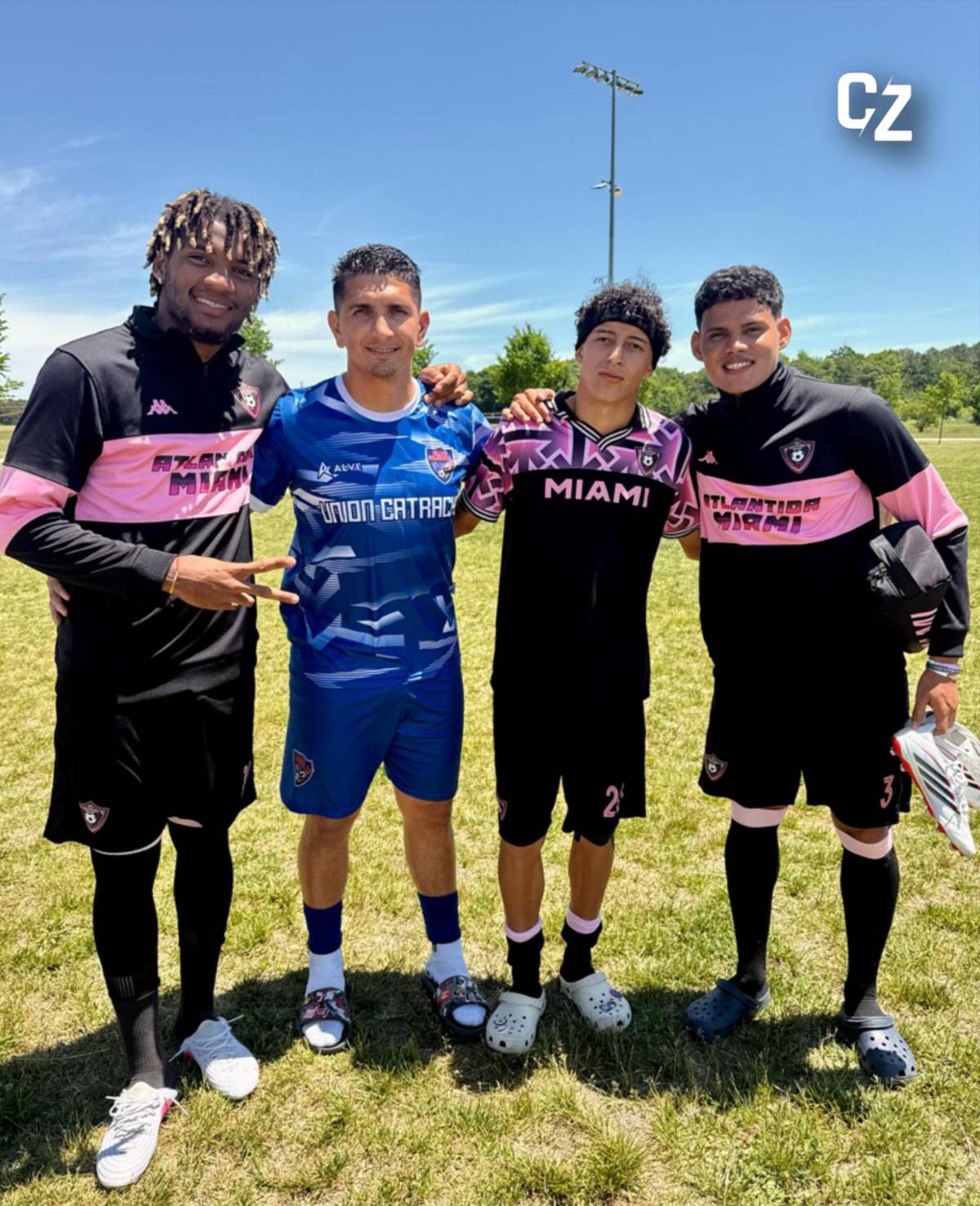 De Liga Nacional a fútbol burocrático; así se divierten los futbolista hondureños