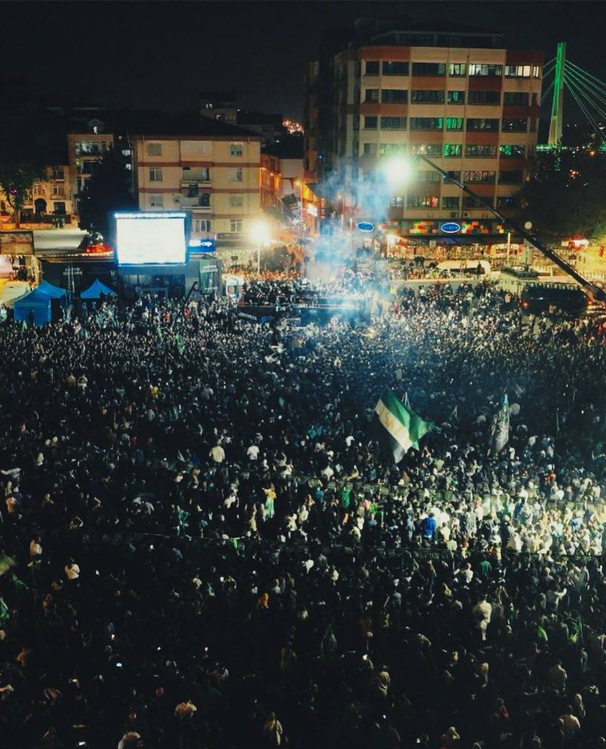 ¡Locura total! Rigo Rivas y Kocaelispor celebraron a lo grande el boleto a la primera división
