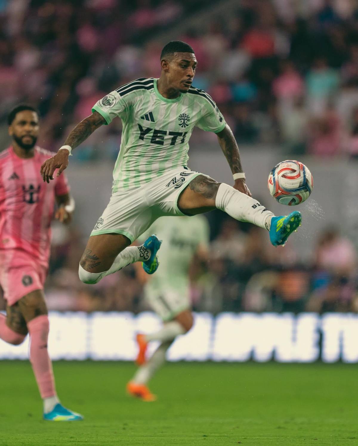¿A quién regaló la camisa Messi? Uno sin equipo y dos se retiraron: El hoy de Honduras frente a Argentina en 2022