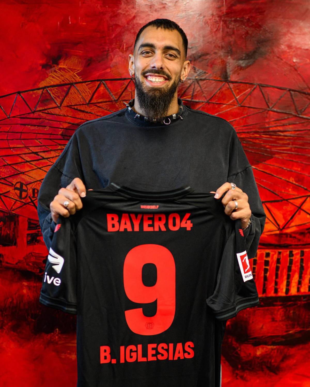 Futbolista es echado del Barcelona, el recambio de Mbappé y Choco Lozano toma decisión en España