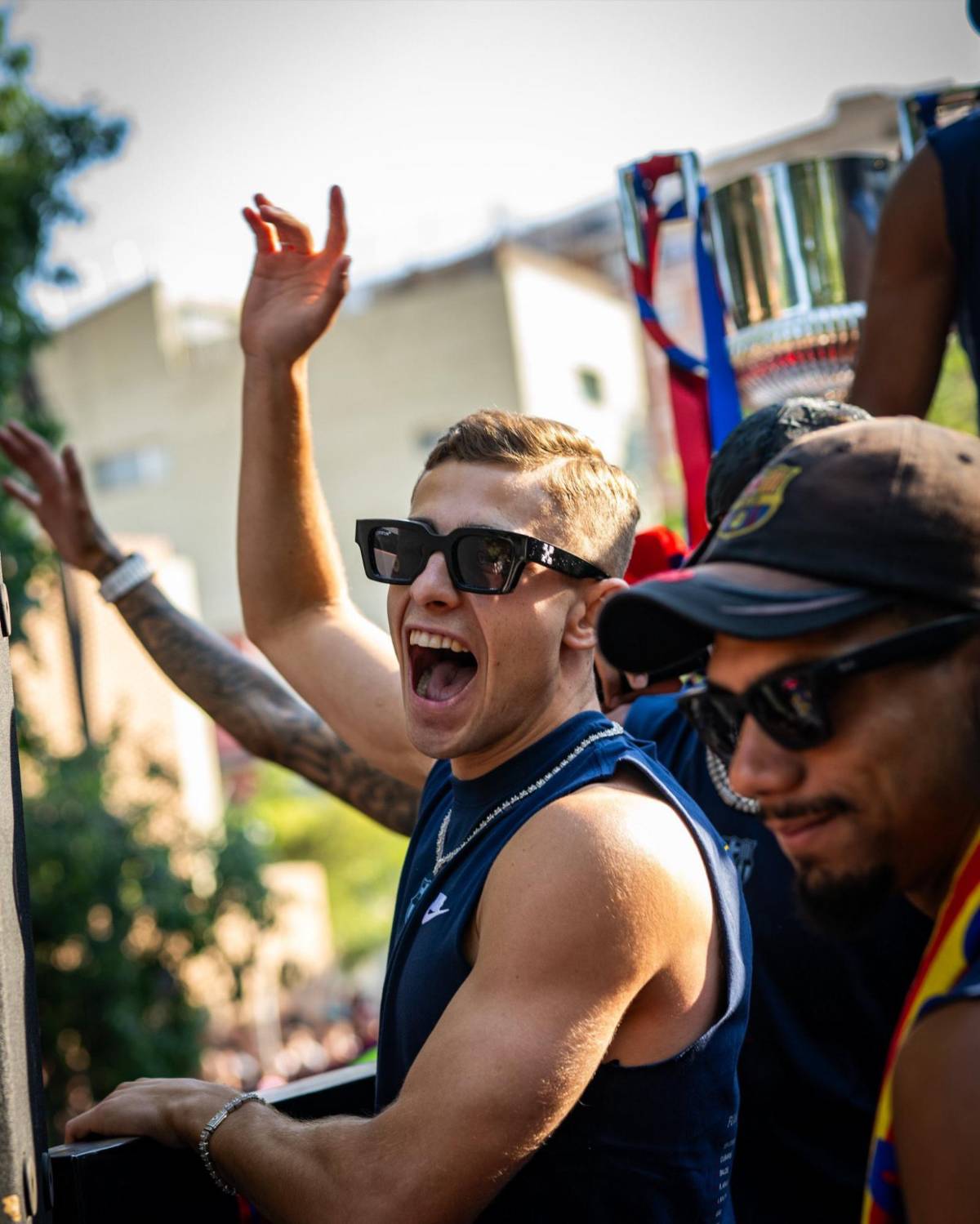 Barcelona carga contra Vinicius en su festejo de La Liga, nuevo Grealish y el gran ausente en la fiesta ¿Dedicado al Real Madrid?