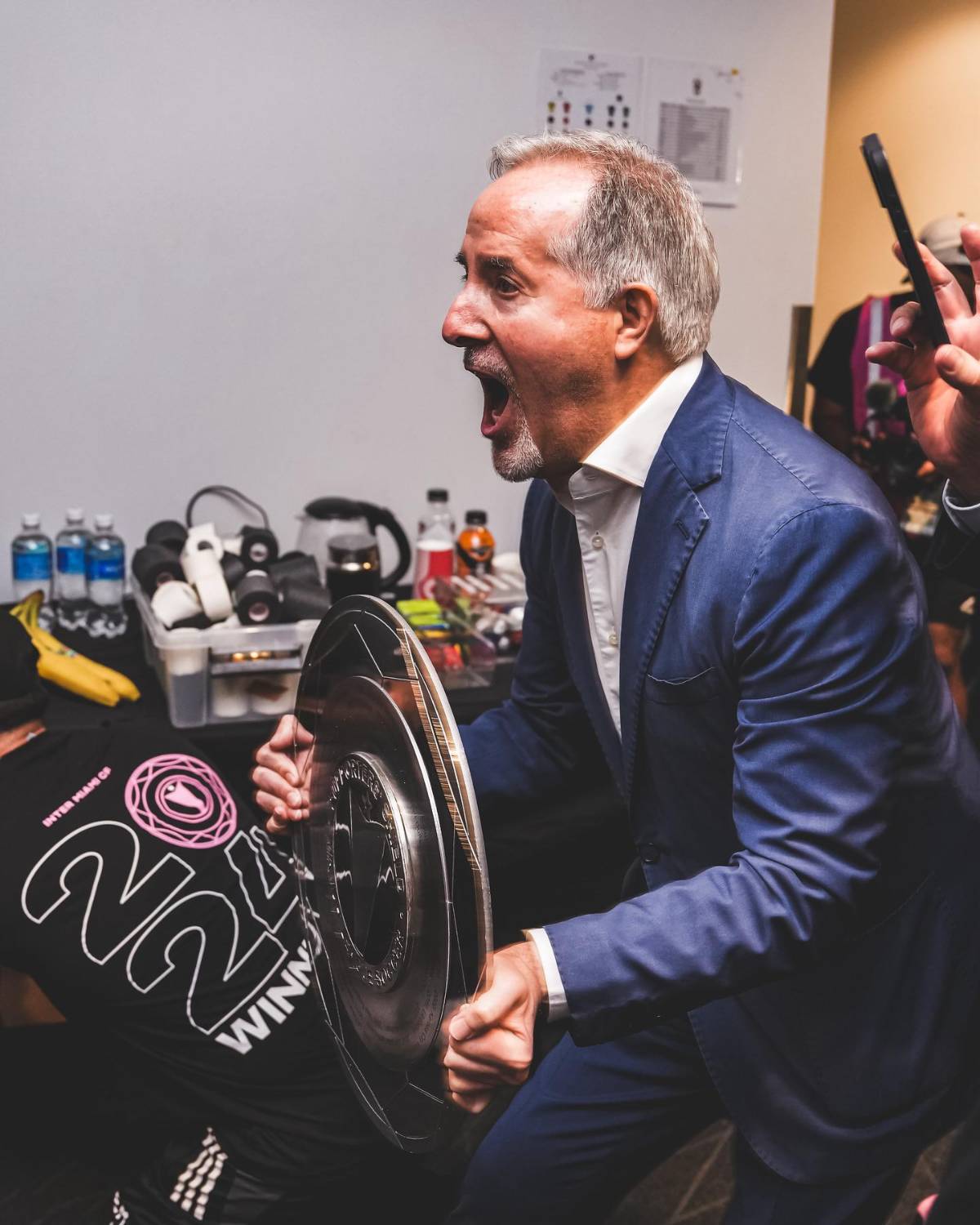 David Ruiz festejando con Messi: locura del Inter Miami tras ganar su segundo título y Beckham se rinde al argentino