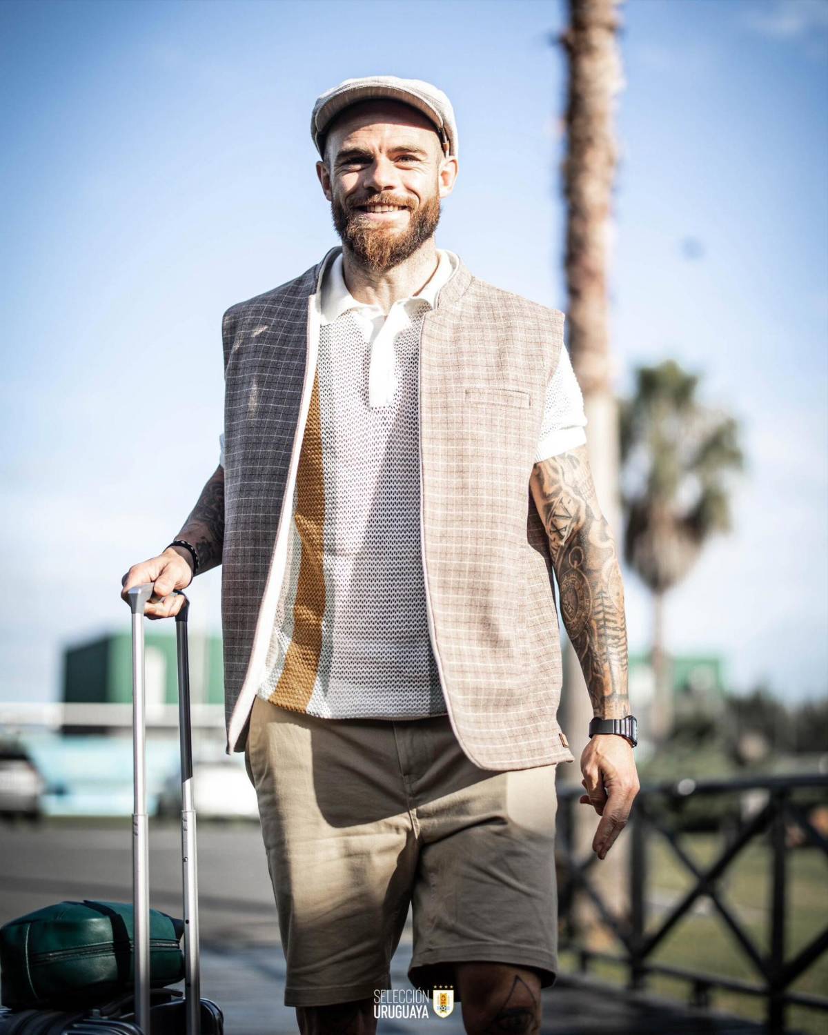 Los curiosos looks de los futbolistas de las selecciones por el mundo: ¿El peor vestido? Así llegó Koundé a Francia