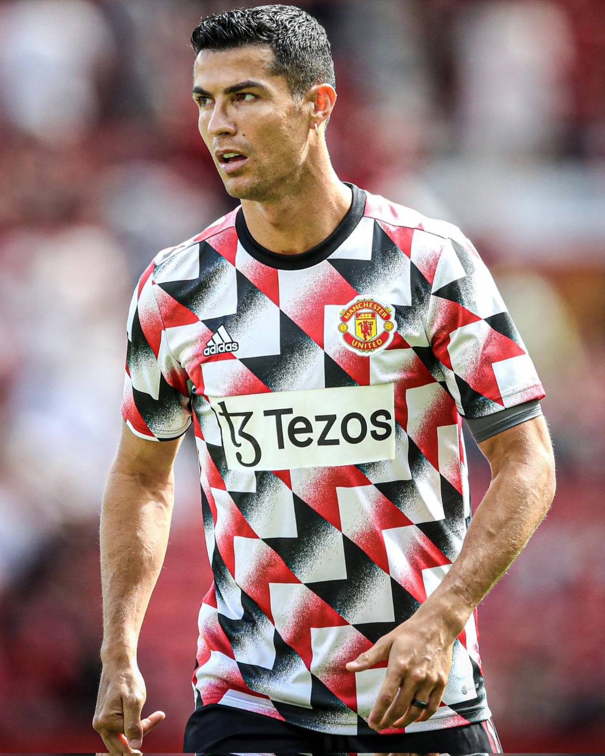 Tuvo un tremendo gesto: Así fue el regreso de Cristiano Ronaldo con el Manchester United ¿Se queda?