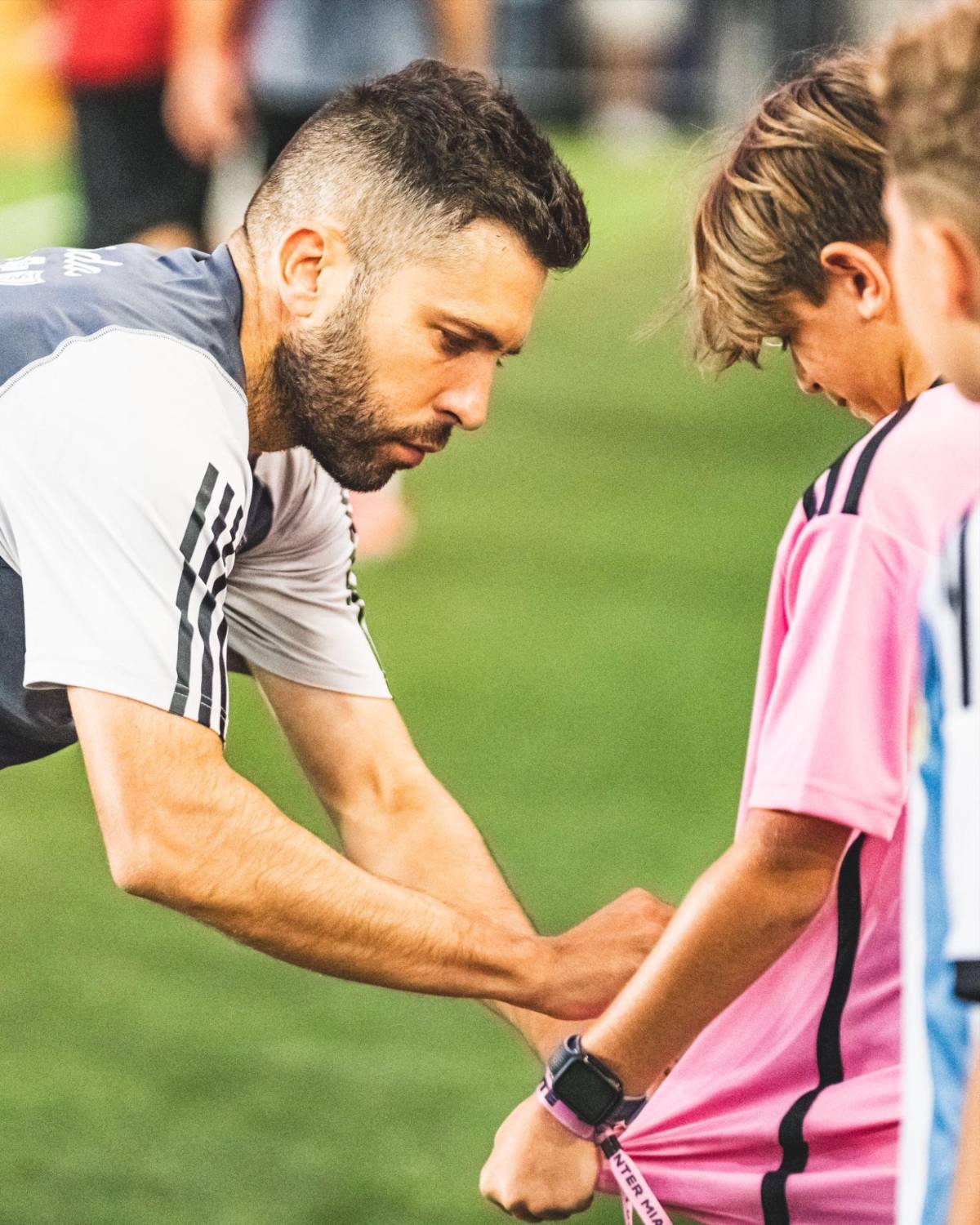 Messi recibió visita especial, gesto de Leo y la broma de De Paul en la semana larga de Inter Miami: “Que conjuntiviti”