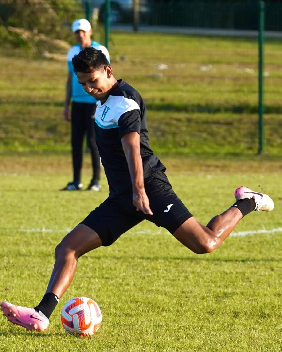 Alineación de Honduras: ¡El 11 con el que Rueda se jugaría la clasificación en Nations League ante Jamaica!