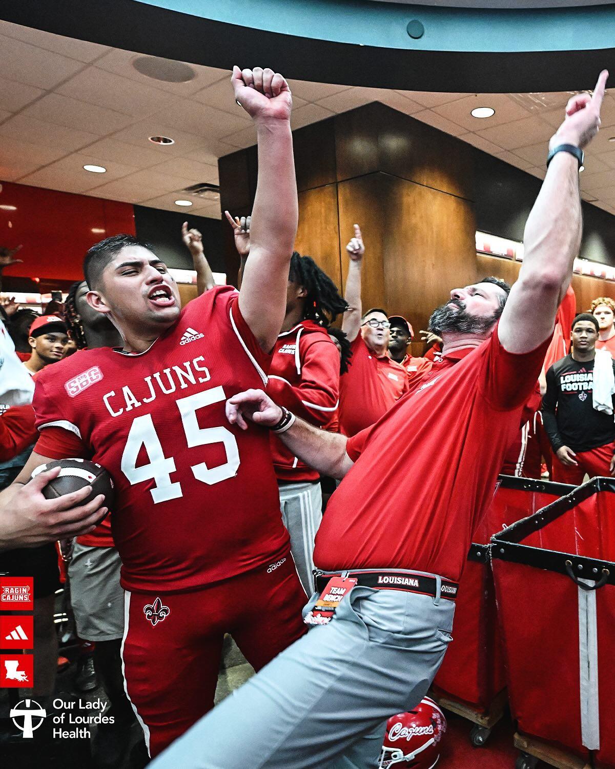 Kenneth Almendares, el hondureño que ganó el premio al mejor pateador de todo el fútbol americano universitario de USA