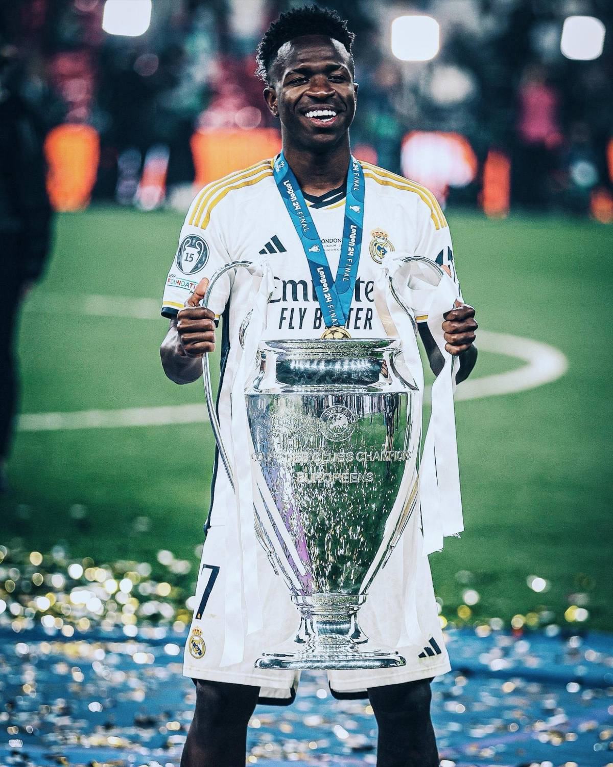 Así festejó Real Madrid la 15: Ancelotti sacó los pasos prohibidos, la emoción de Bellingham y Kroos dijo adiós