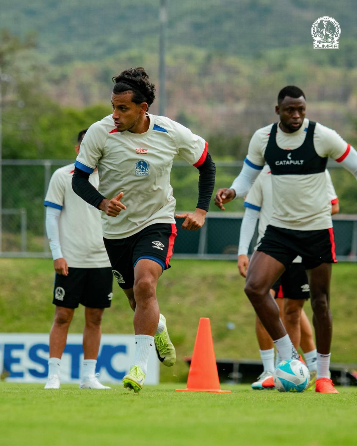 ¡Golpe en Concacaf! Olimpia vuelve a la cima antes de jugar frente a Saprissa