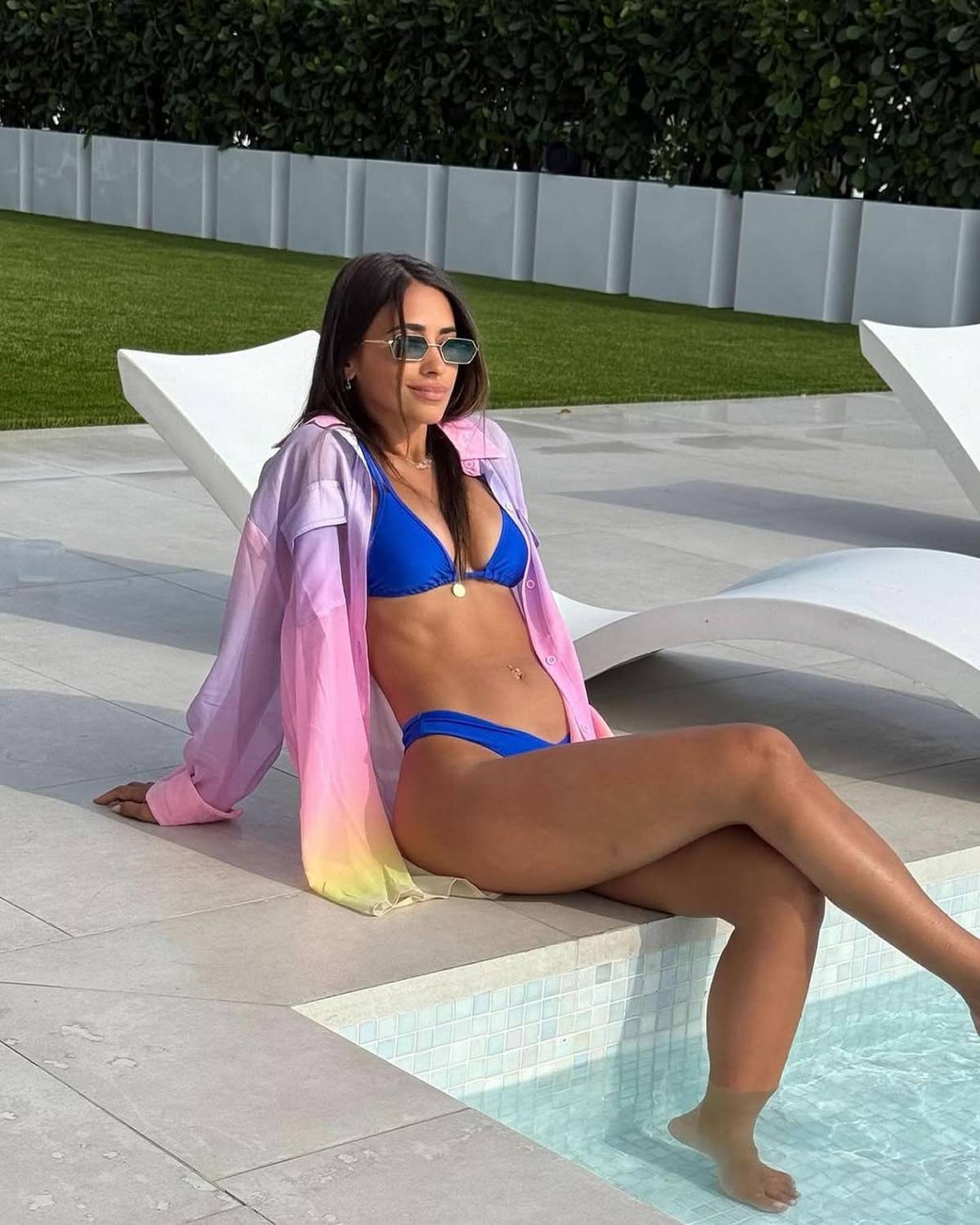 Antonela Roccuzzo enciende las redes con sexy bikini mientras disfruta de sus vacaciones con Messi en Miami