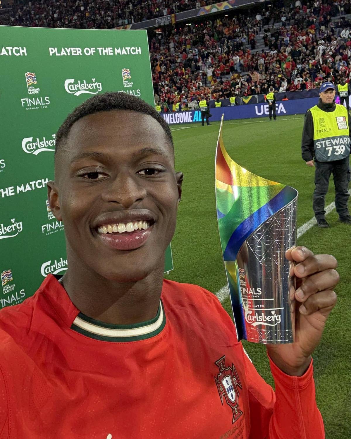 Real Madrid con el gran borrado, Barcelona con dos y PSG arrasa: el mejor 11 del año elegido en el The Best 2025