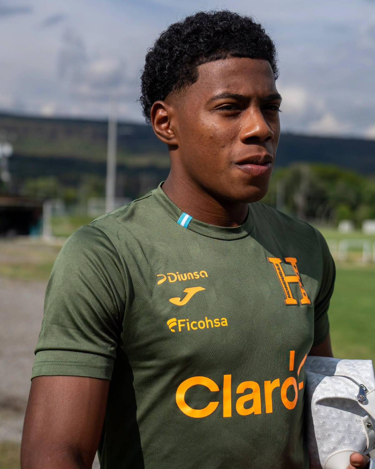 ¡Dos sorpresas! Honduras oficializa su 11 titular ante Surinam por Nations League