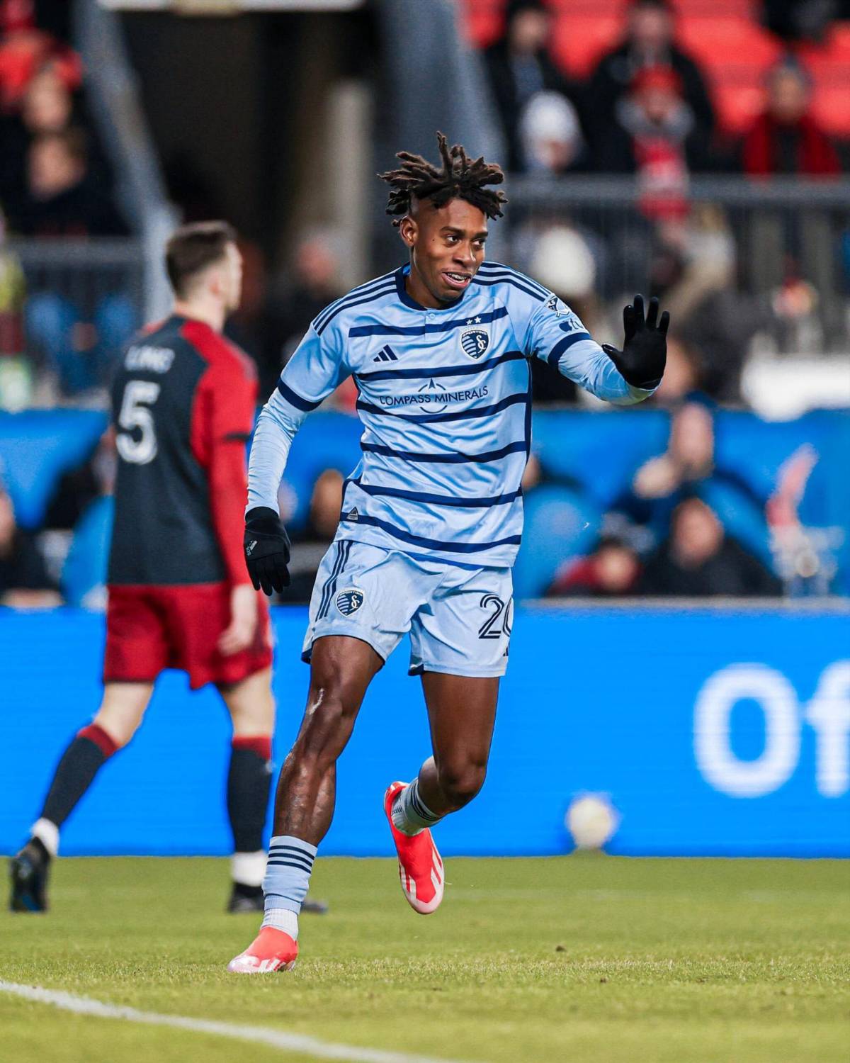 Cambiaron de club y se convirtieron en figura: así les va a los legionarios que estrenaron equipo en el 2024