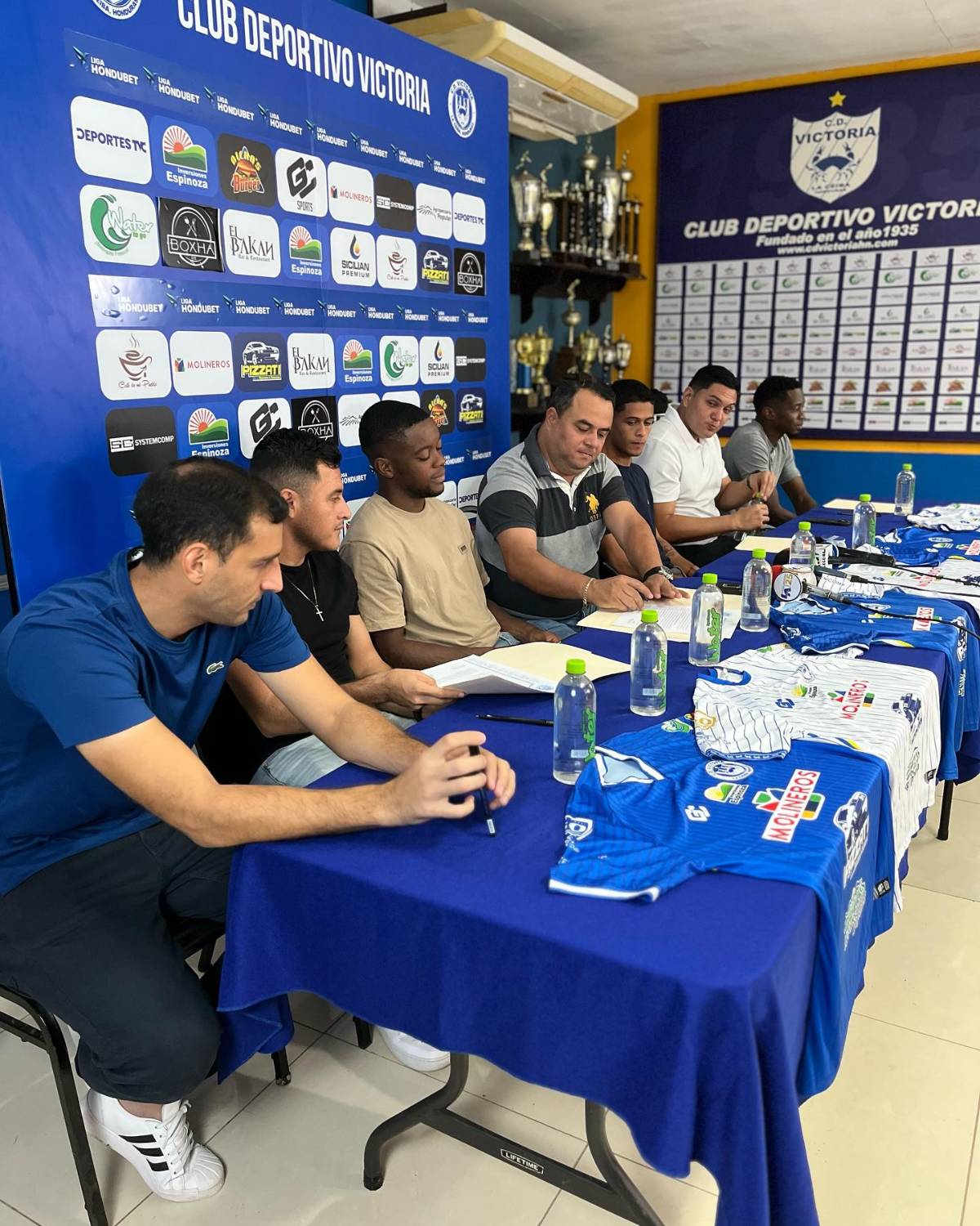 Real España, el equipo que mejor se ha reforzado para el torneo Clausura 2025; jugadores de peso y acostumbrados a pelear títulos