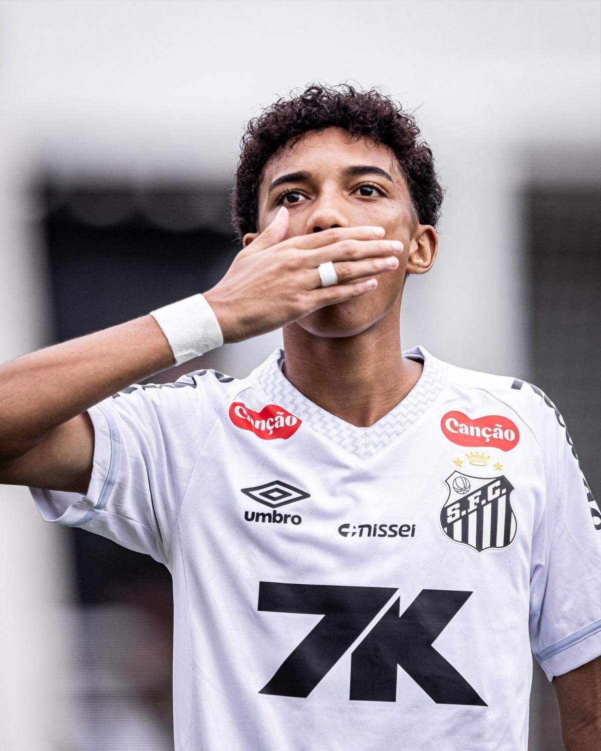El reprochable motivo por el que Neymar le dio una cachetada al hijo de Robinho y la decisión del Santos antes del Mundial