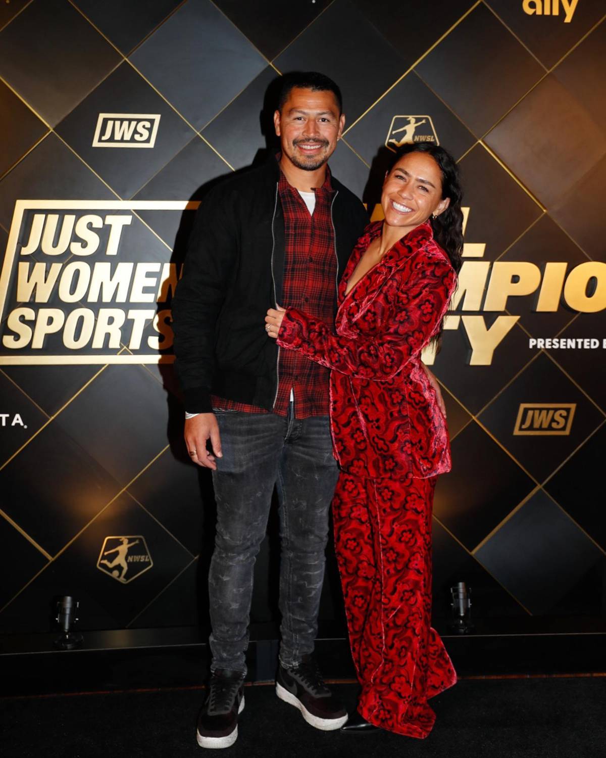 Así es la vida de Roger ‘El Chino’ Espinoza luego de su retiro como profesional: ¿con qué equipo hondureño deseó jugar?