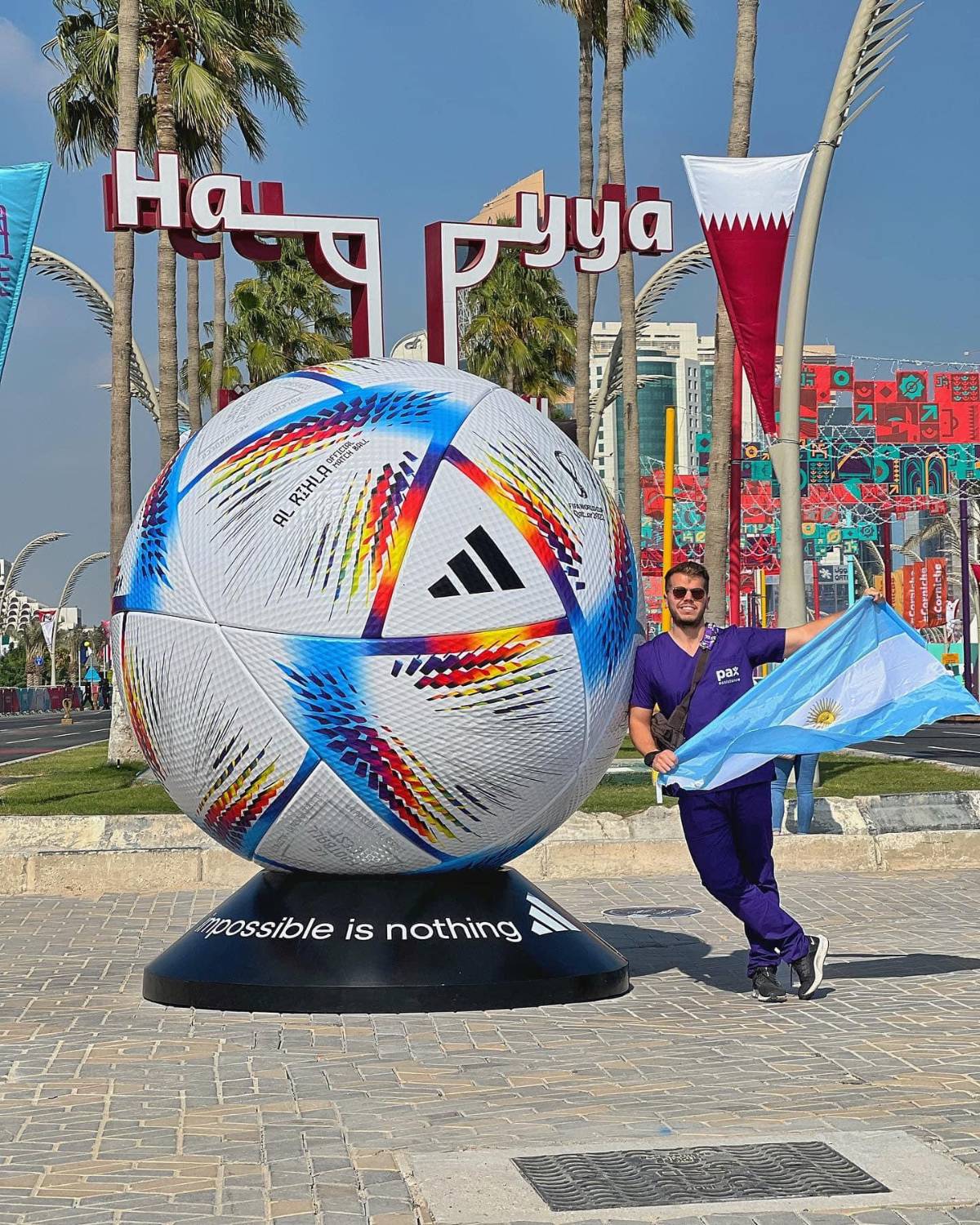 Canceló su boda para irse al Mundial de Qatar y seguir a Argentina; ahora un jeque le hizo esta tremenda propuesta