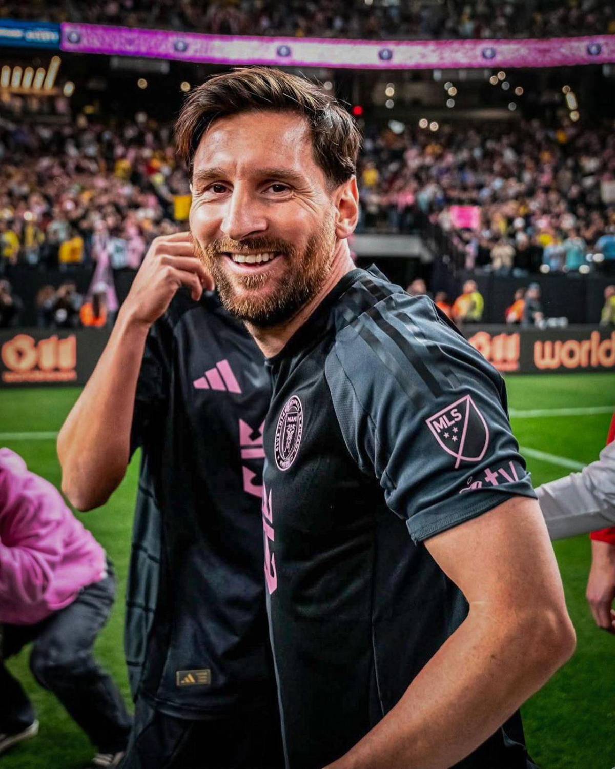 Giro inesperado con Messi: el equipo de Europa que le ofrece contrato, este será su salario y jugaría Champions: Pagaremos