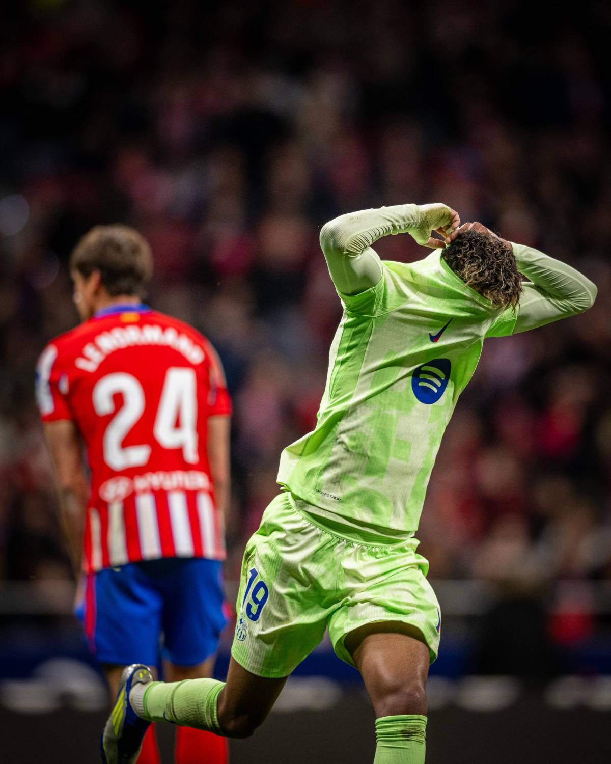 La polémica del partido, épica remontada del Barcelona ante Atlético y la emocionante celebración de los culés