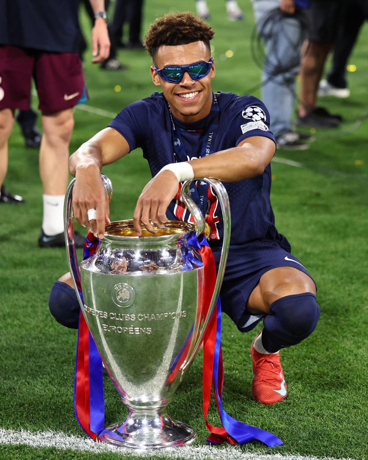 Marcelo le hizo una promesa a Doué tras ganar la Champions... ¡y Neymar la cumple después!