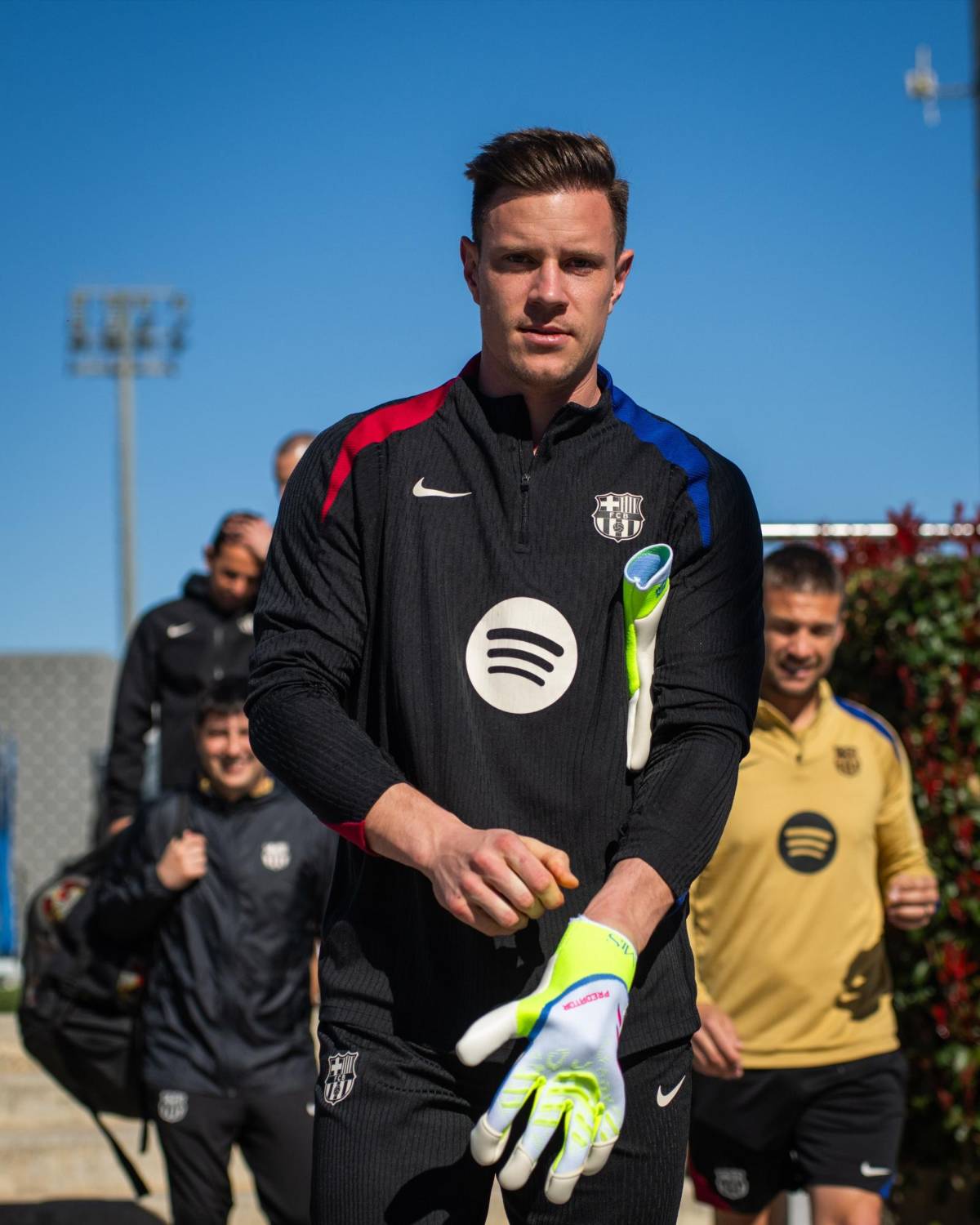 Barcelona cierra su segundo fichaje y bomba en Real Madrid; inesperado socio para Cristiano Ronaldo en Al Nassr